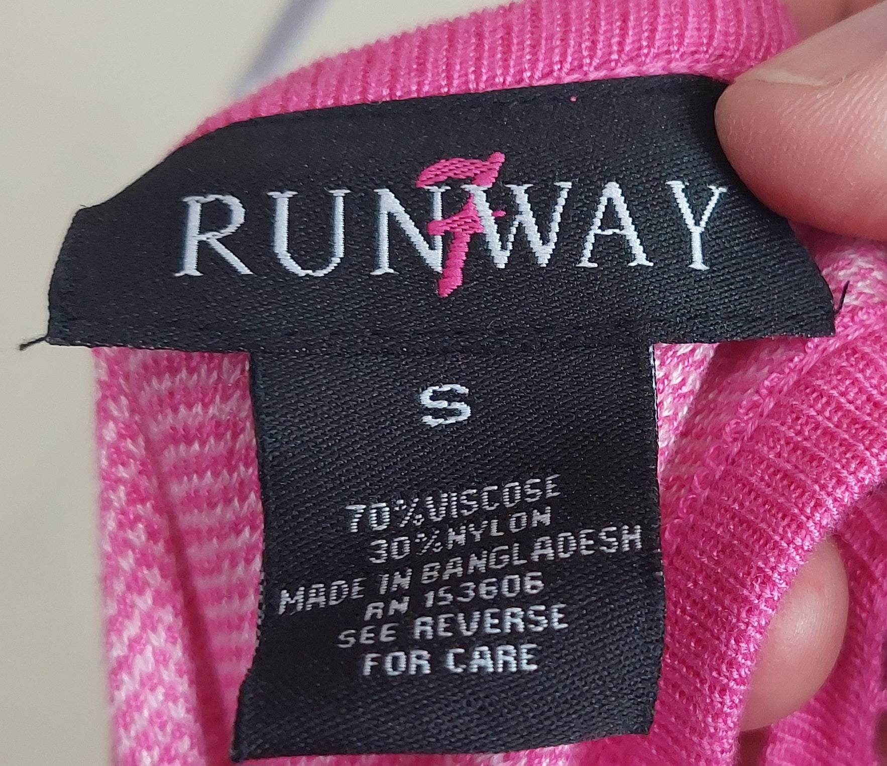 3 18 Runway 7 S Sleeveless Jumpsuit Pink & White Geometric Print Wide Leg Jumpsuit Stretch Knit Resort Lounge Style