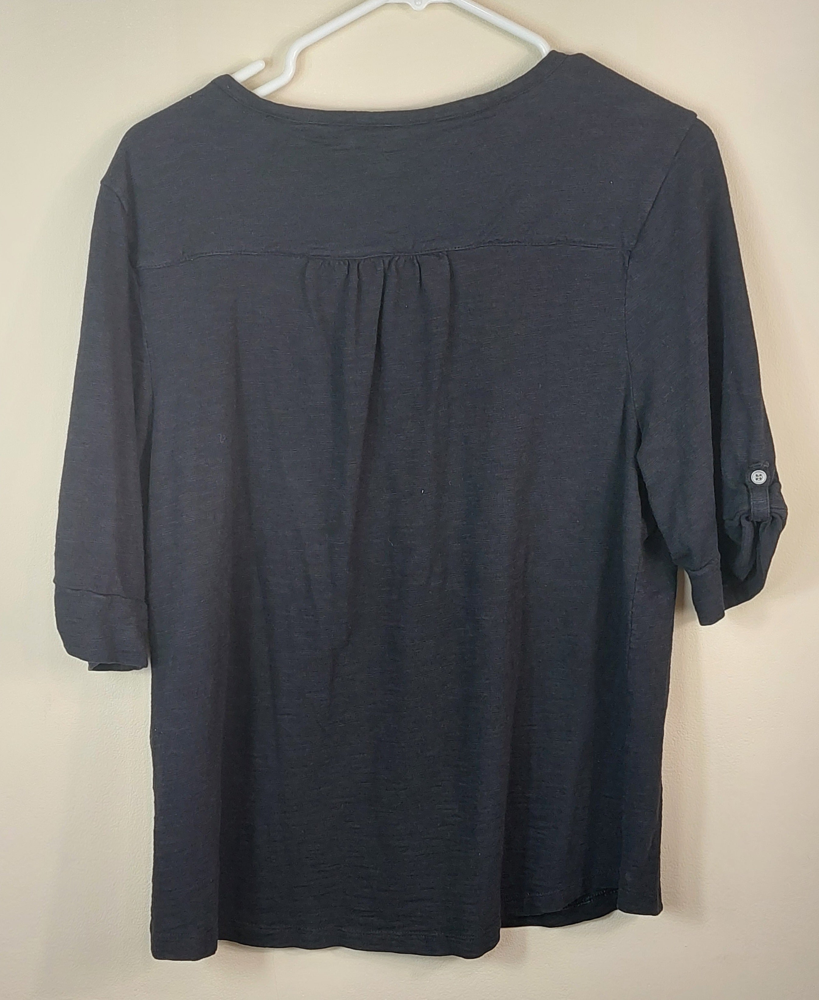 2 19 Chicos Black Tee with button front Size 2