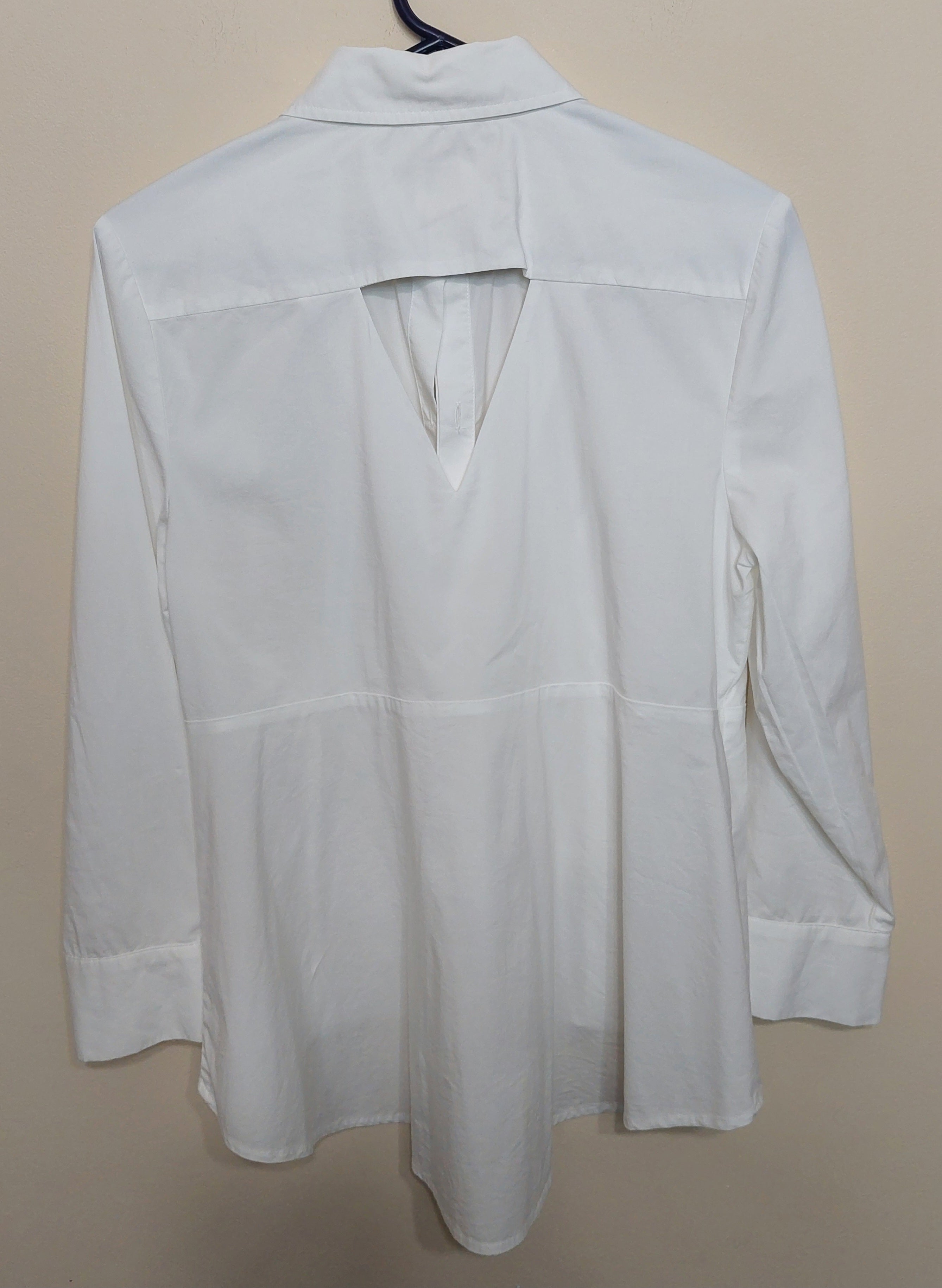 5 14 Chico's No-Iron Travelers Classic White Button-Down Shirt Size 1
