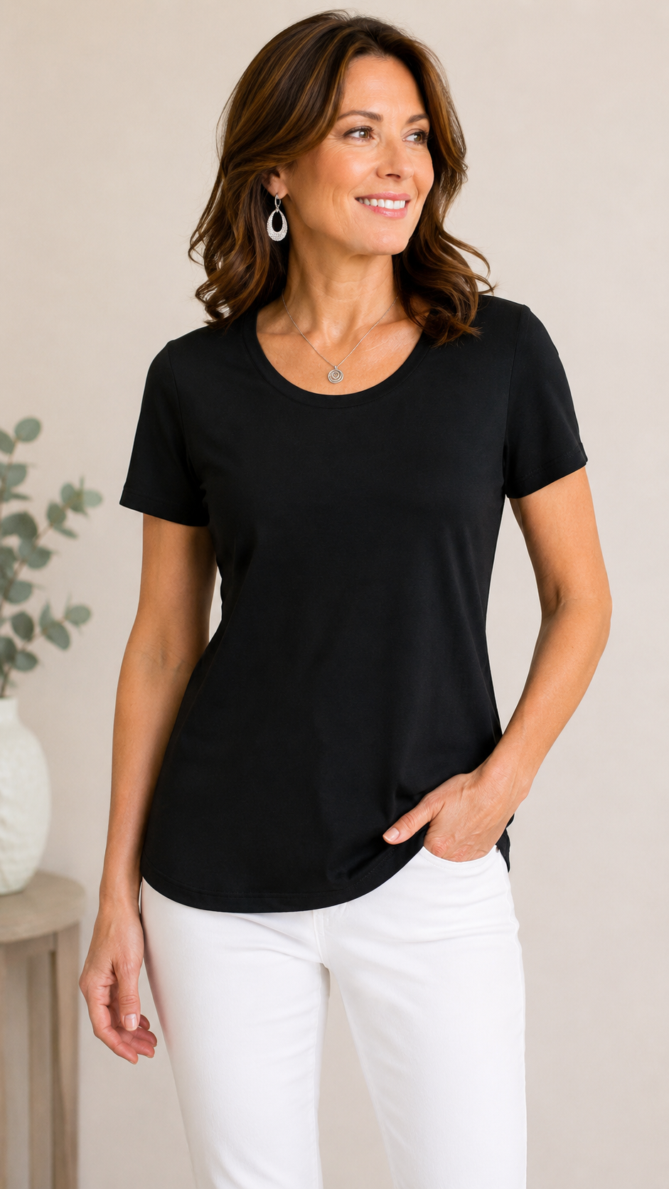 9-14 Joie Size Medium Black Scoop Neck Short Sleeve Tee Shirt Top