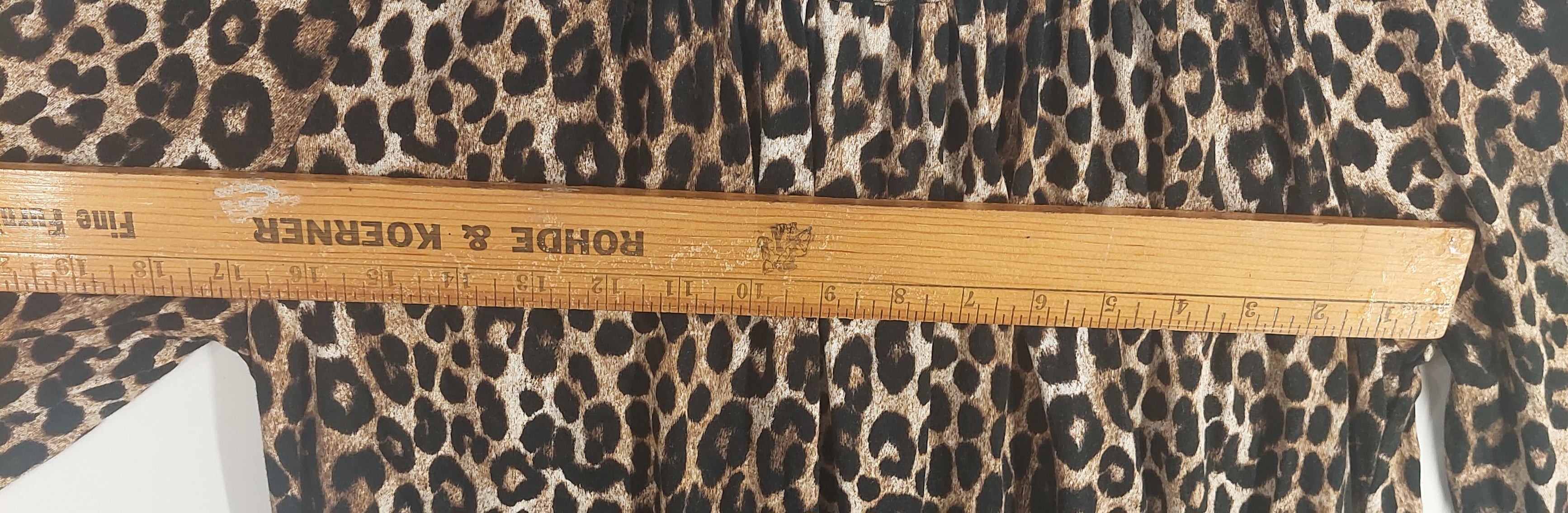 9-15 Michael Kors Large Leopard Print Peasant Blouse 3/4 Sleeve Animal Print