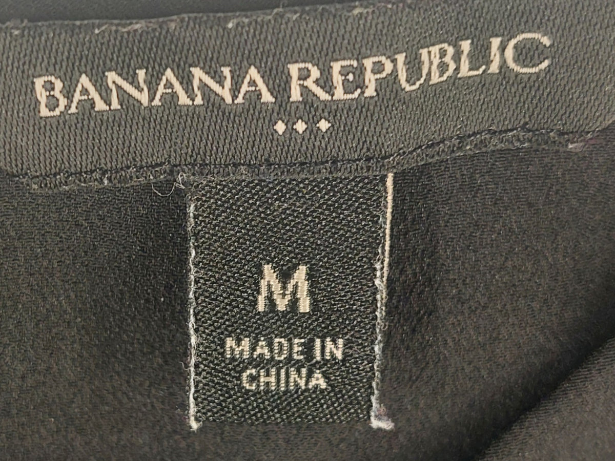 9-16 Banana Republic Size Medium Black V-Neck Sleeveless Tank Top Classic Career