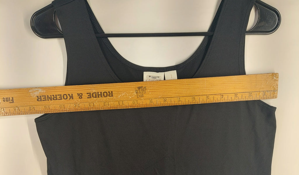 9-17 Chico’s Size Medium  Black Sleeveless Stretch Tank Top Scoop Neck Basic