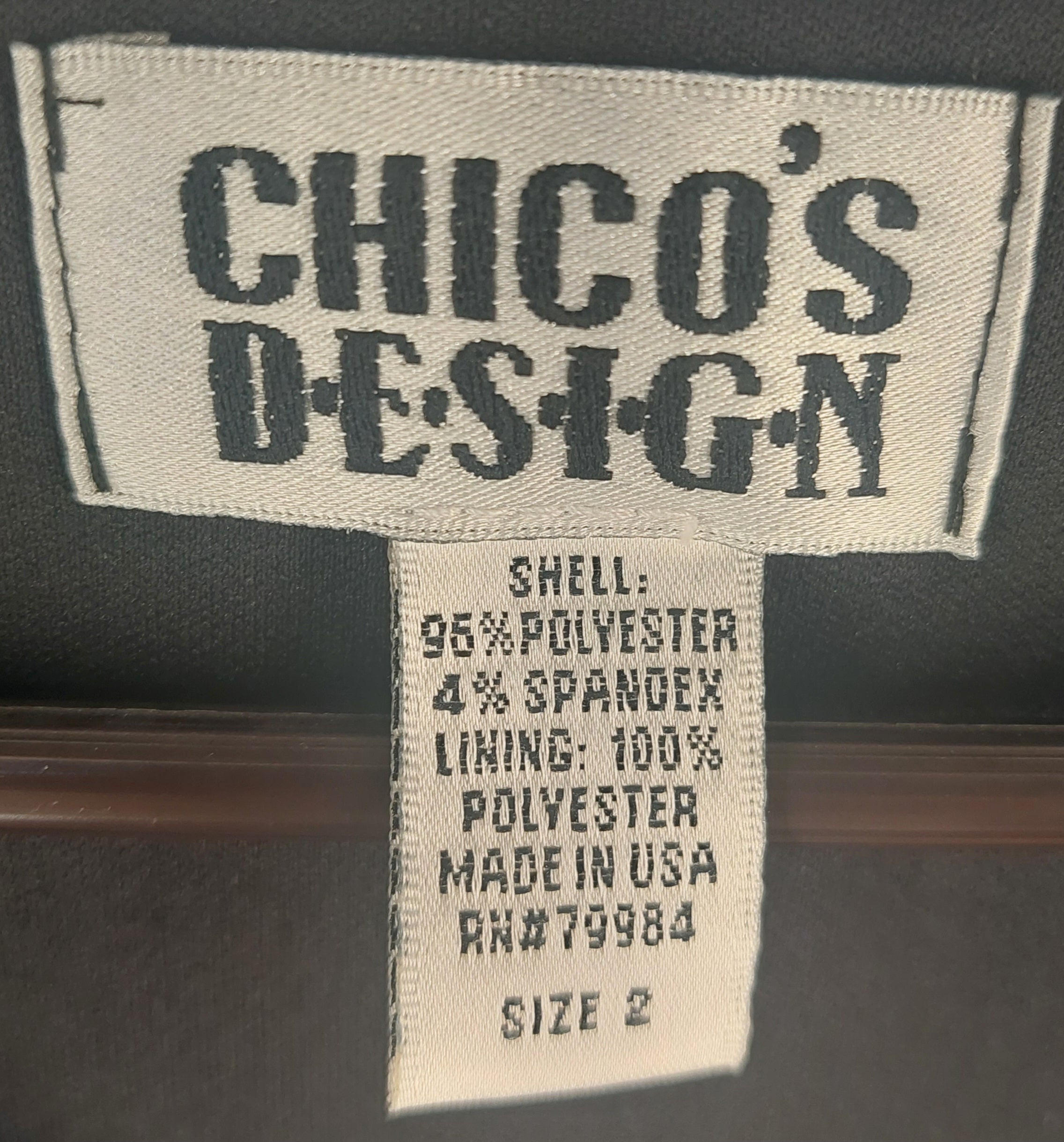 9-18 Chico’s Design Size Large  Black White Animal Print V-Neck 3/4 Sleeve Top
