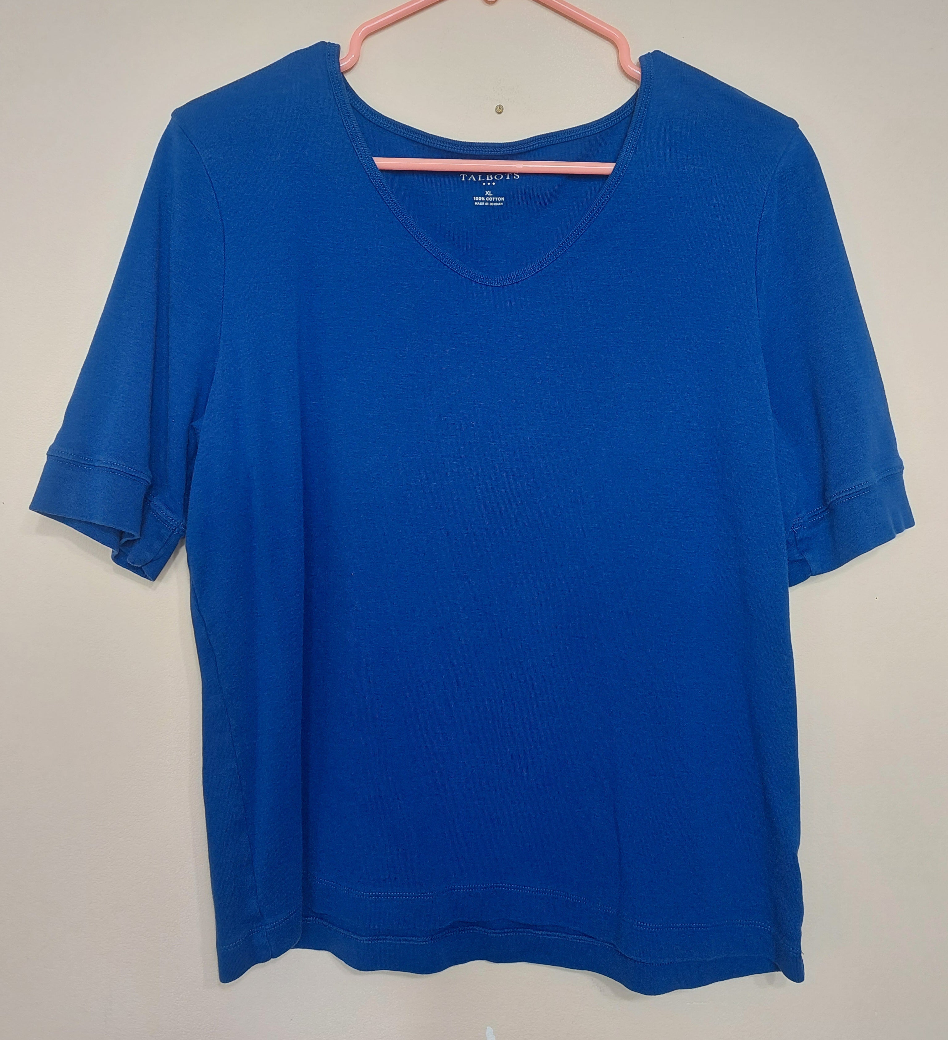7 19 Talbots Size XL Blue Cotton V Neck Elbow Sleeve Top