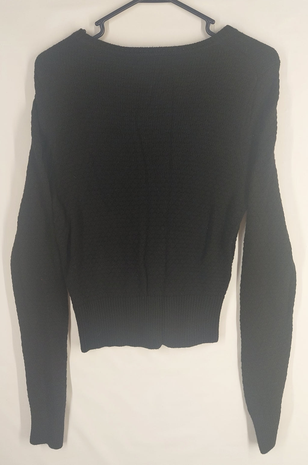 9-19 Banana Republic Size Medium Black Merino Wool Blend Long Sleeve Sweater