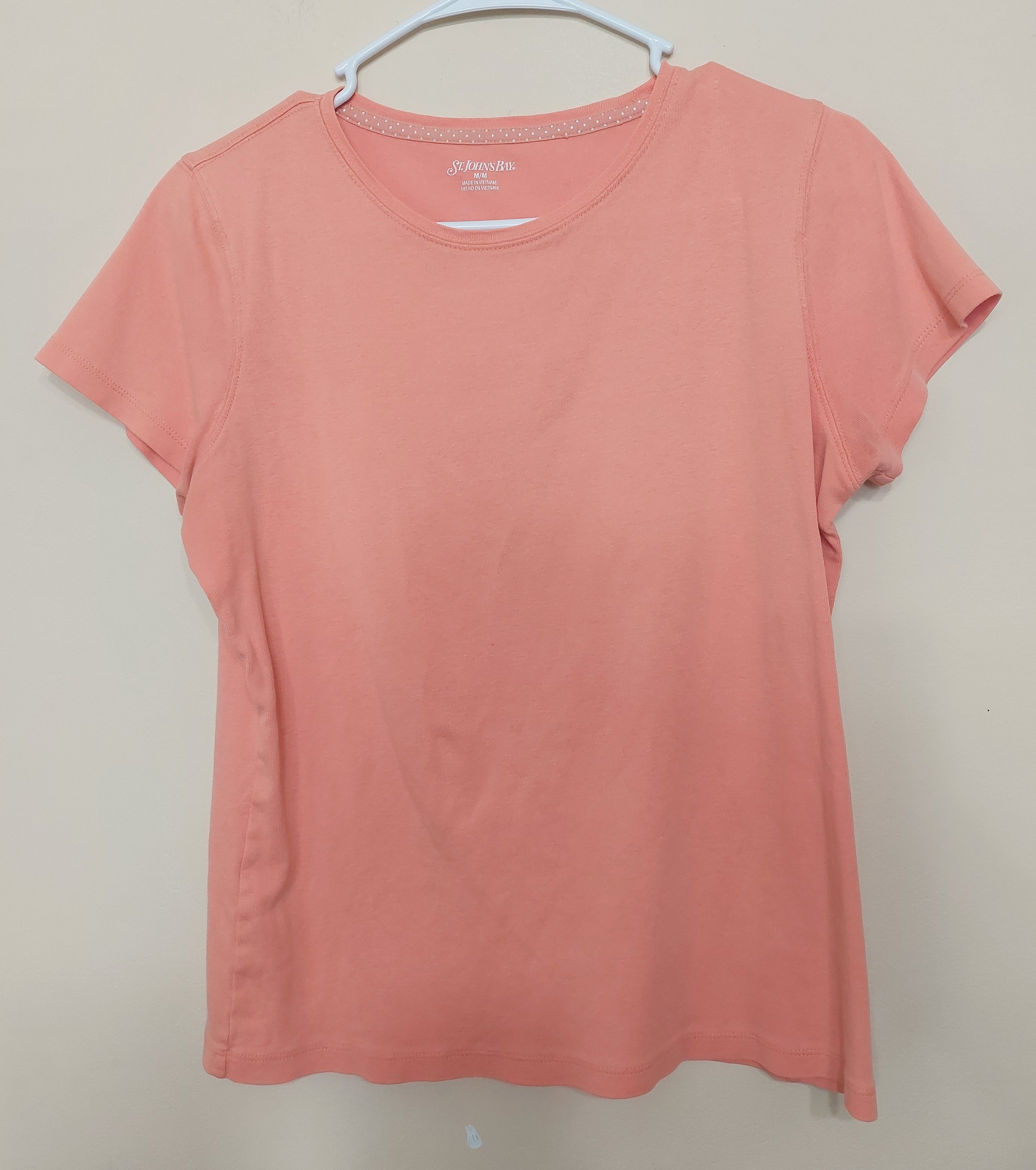 7 01 St Johns Bay Size M Coral Short Sleeve Tee