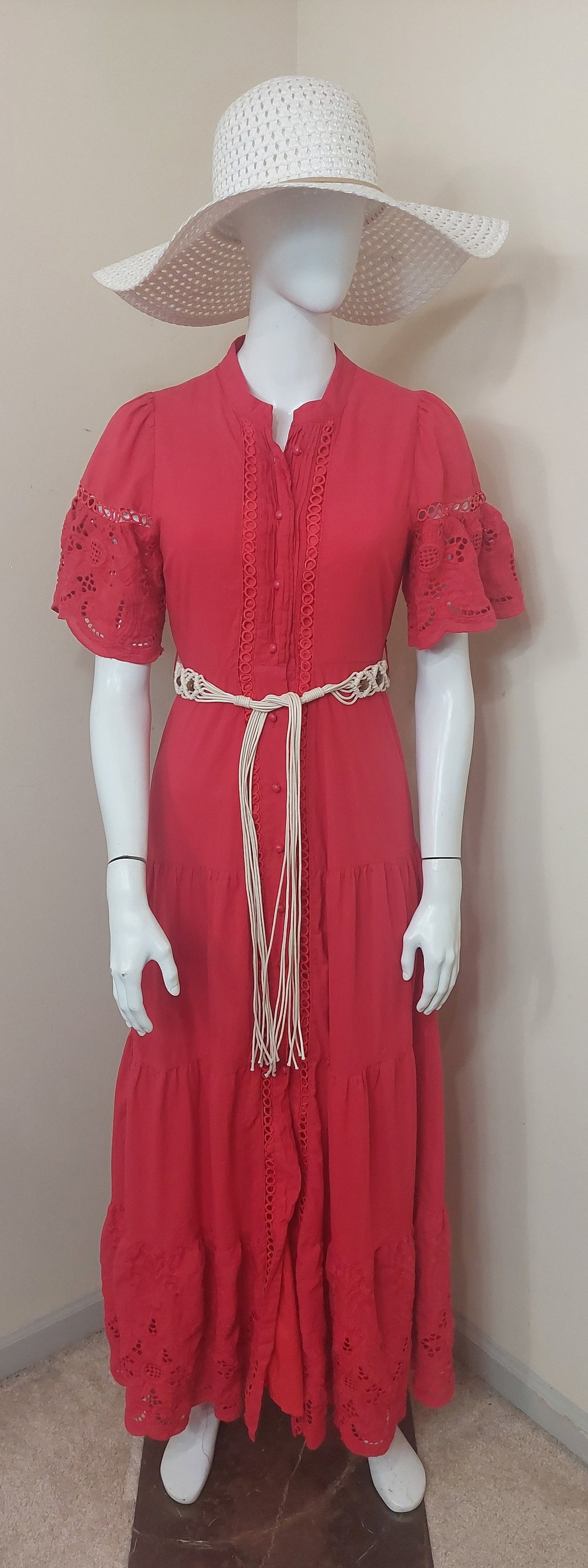 9-01 CHICWAYS Size S Red Eyelet Button Front Tiered Maxi Dress Belted