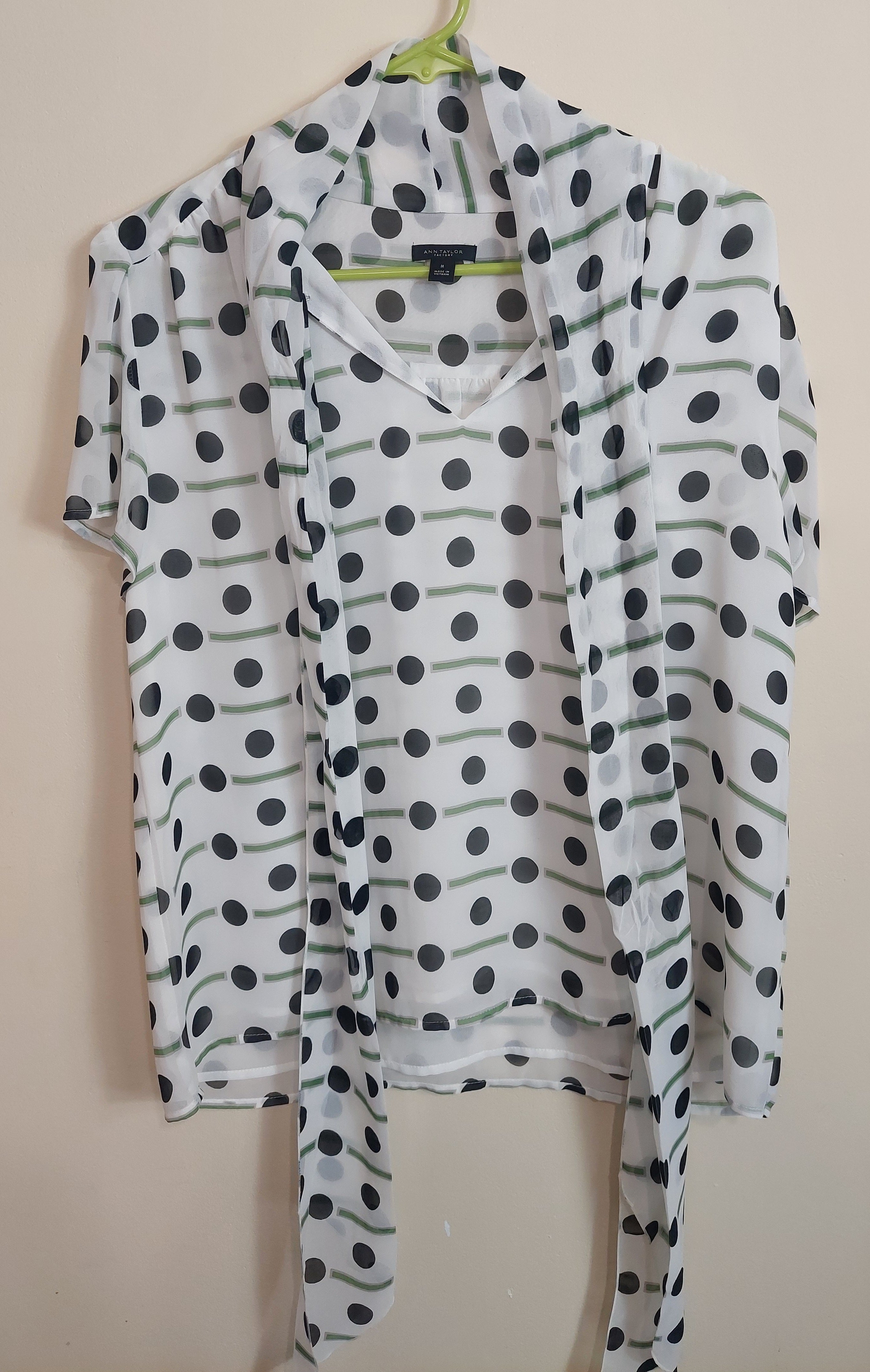3 36 Ann Taylor Factory Size M Blouse with Matching Open Front Cardigan White Black Green Polka Dot Print 2 Piece Layered Look