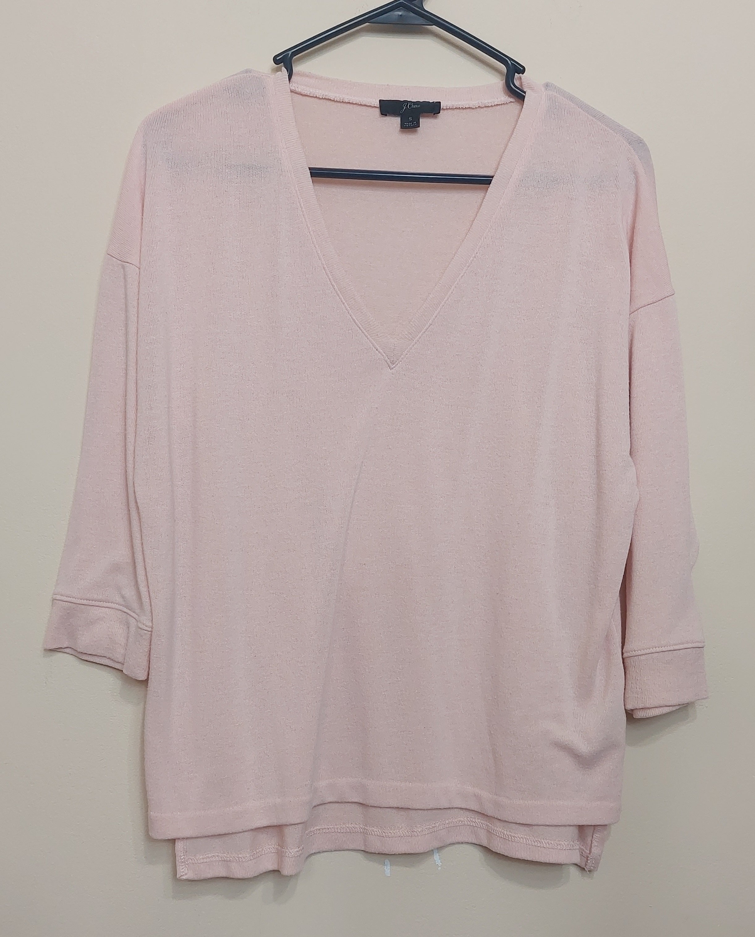 4 28 J Crew Small V Neck Sweater Pink