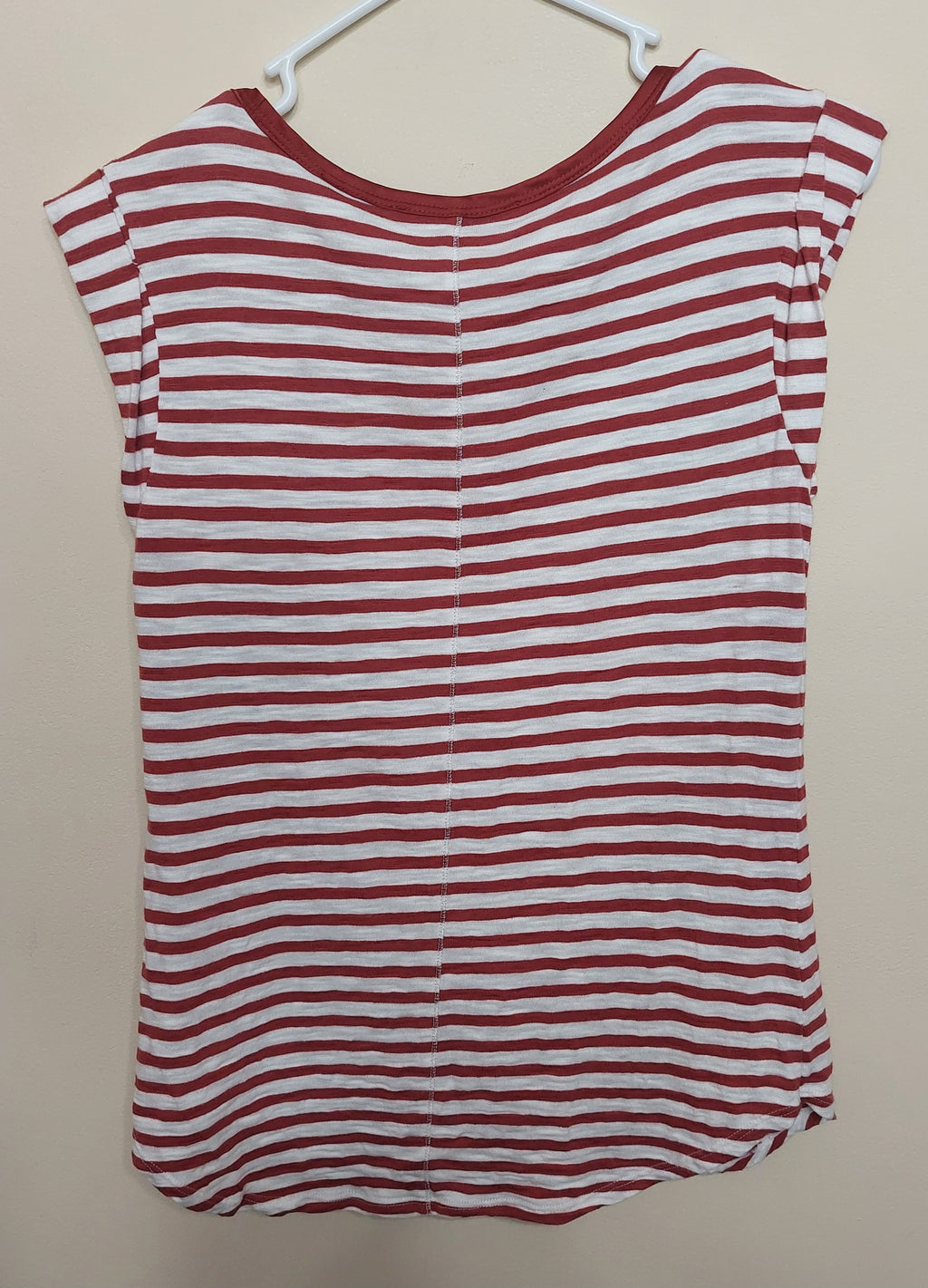 5 20 White House Black Market Red an White Stripe Scoop Neck Slub Tee Size S
