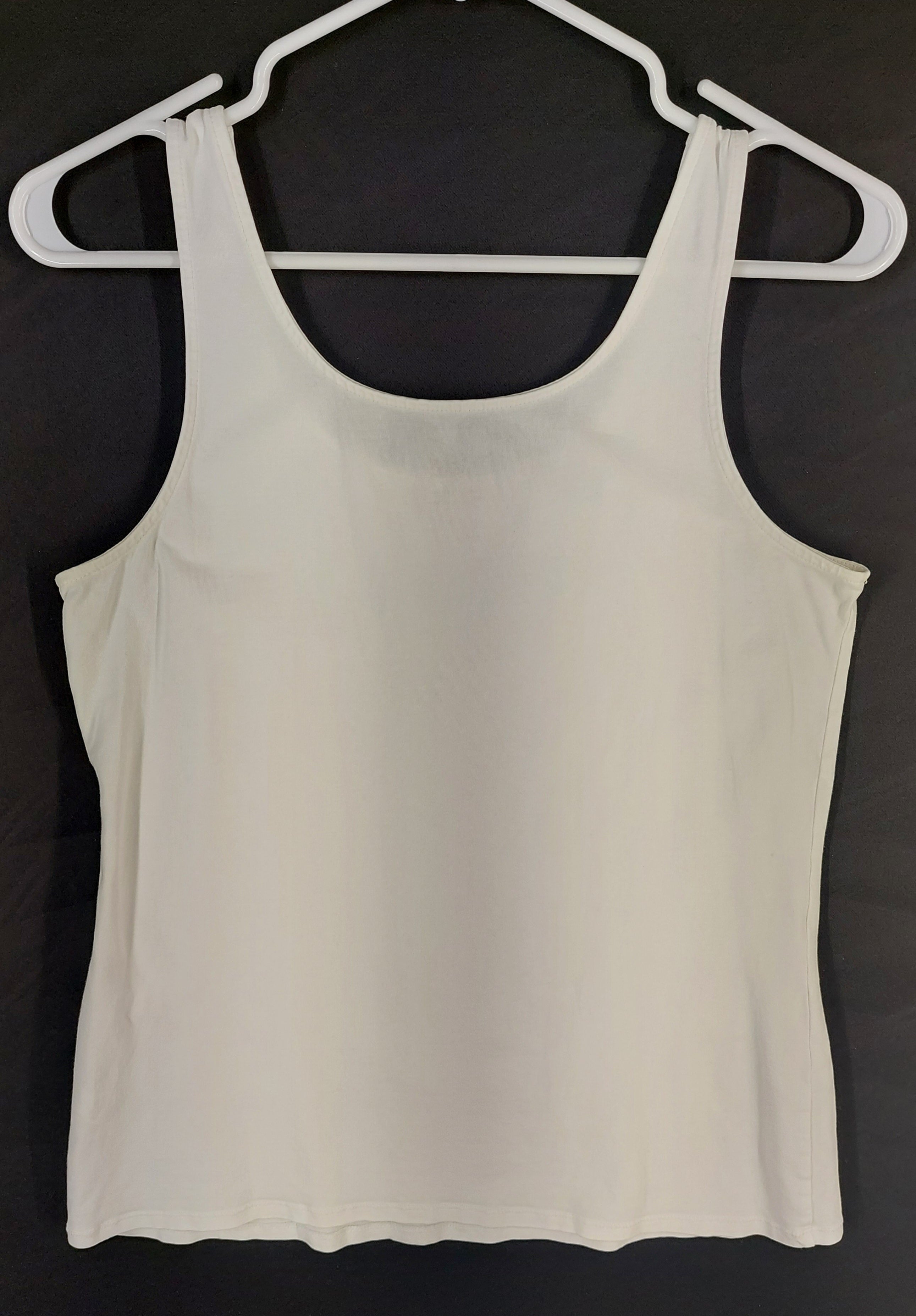8-20 J Jill Perfect Tank Size M White Sleeveless Scoop Neck Stretch Layering Top