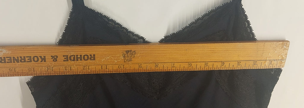 9-20 CAbi Size Small Black Lace Trim Camisole Adjustable Straps Sleeveless Top