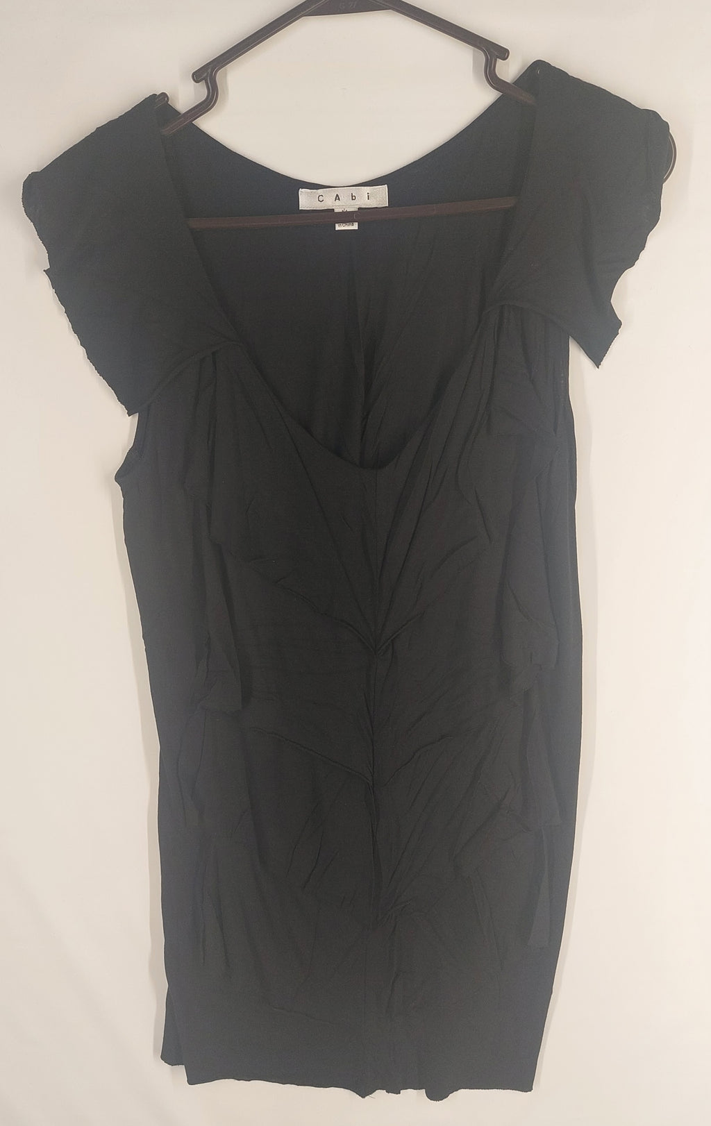9-21 CAbi Size Medium Black Raw Edge Ruffle V Neck Sleeveless Blouse Top