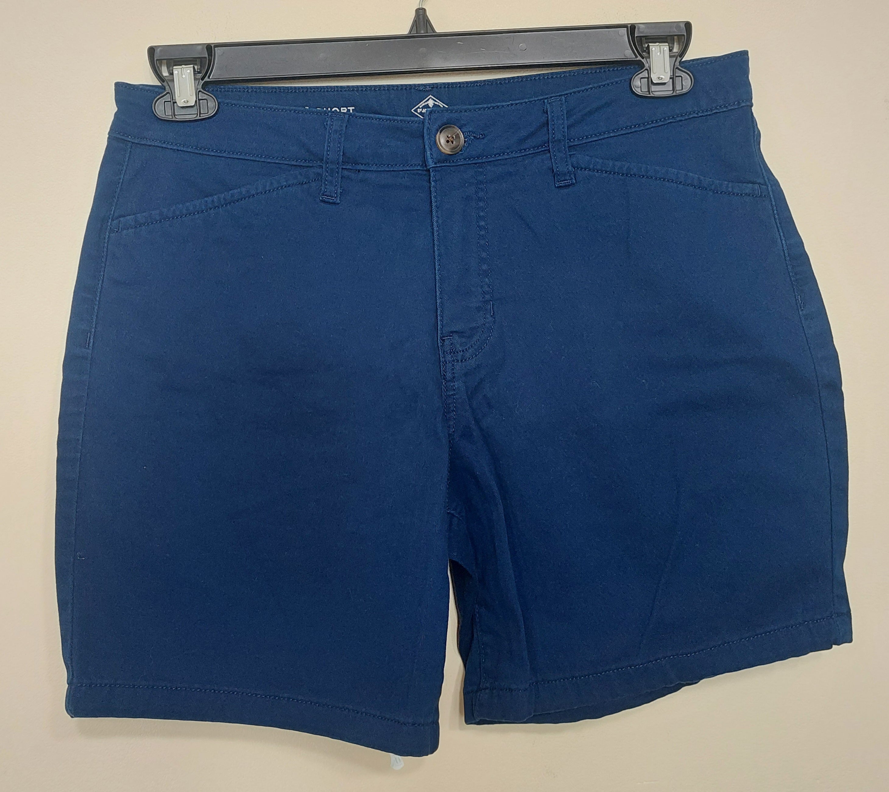7 22 St Johns Bay Blue 7 Inch Chino Shorts Size 10
