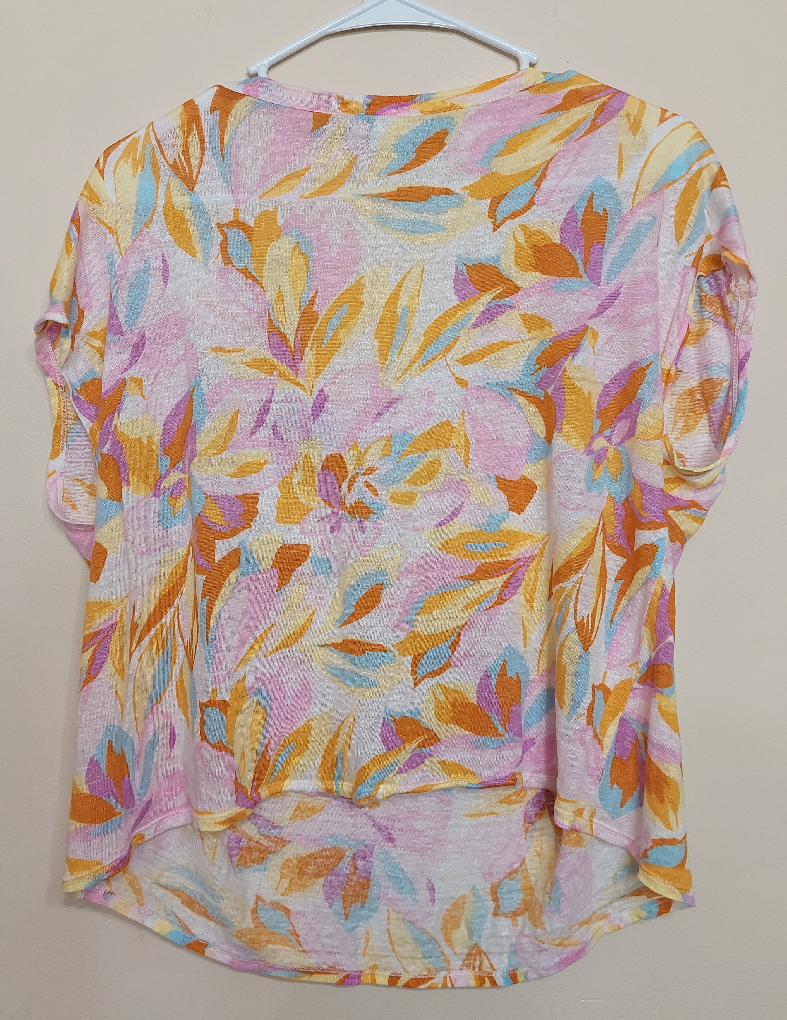 6 24 Joie Size M 100% Linen Floral Scoop Neck Short Sleeve Top