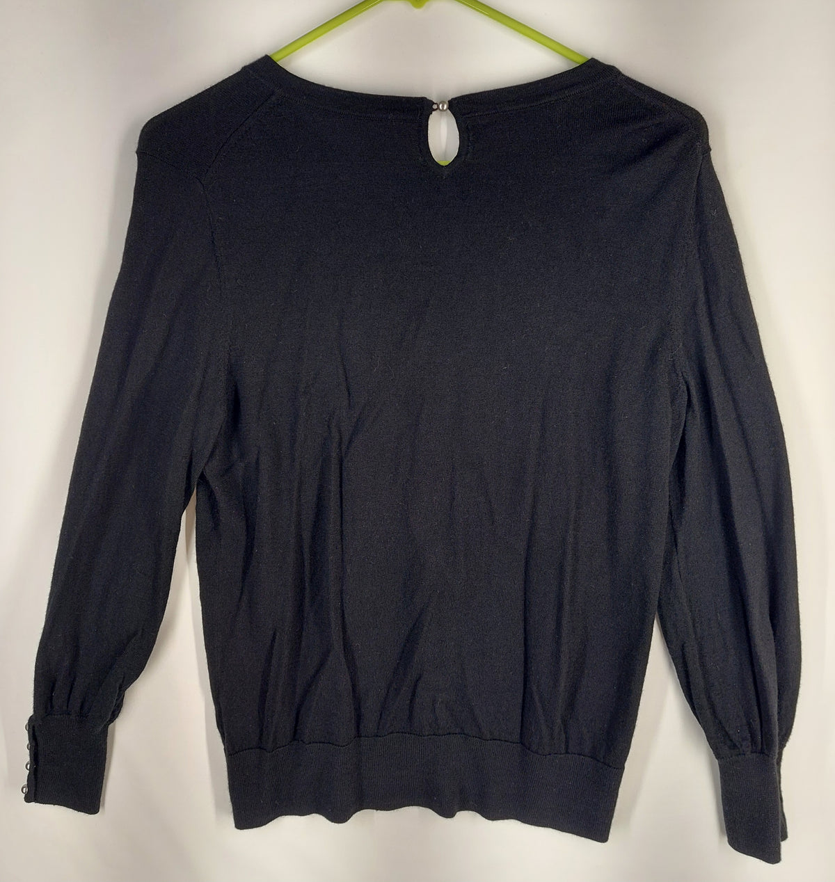 9-24 Talbot Petite Medium Black 100% Merino Wool Sweater Button Cuff Long Sleeve
