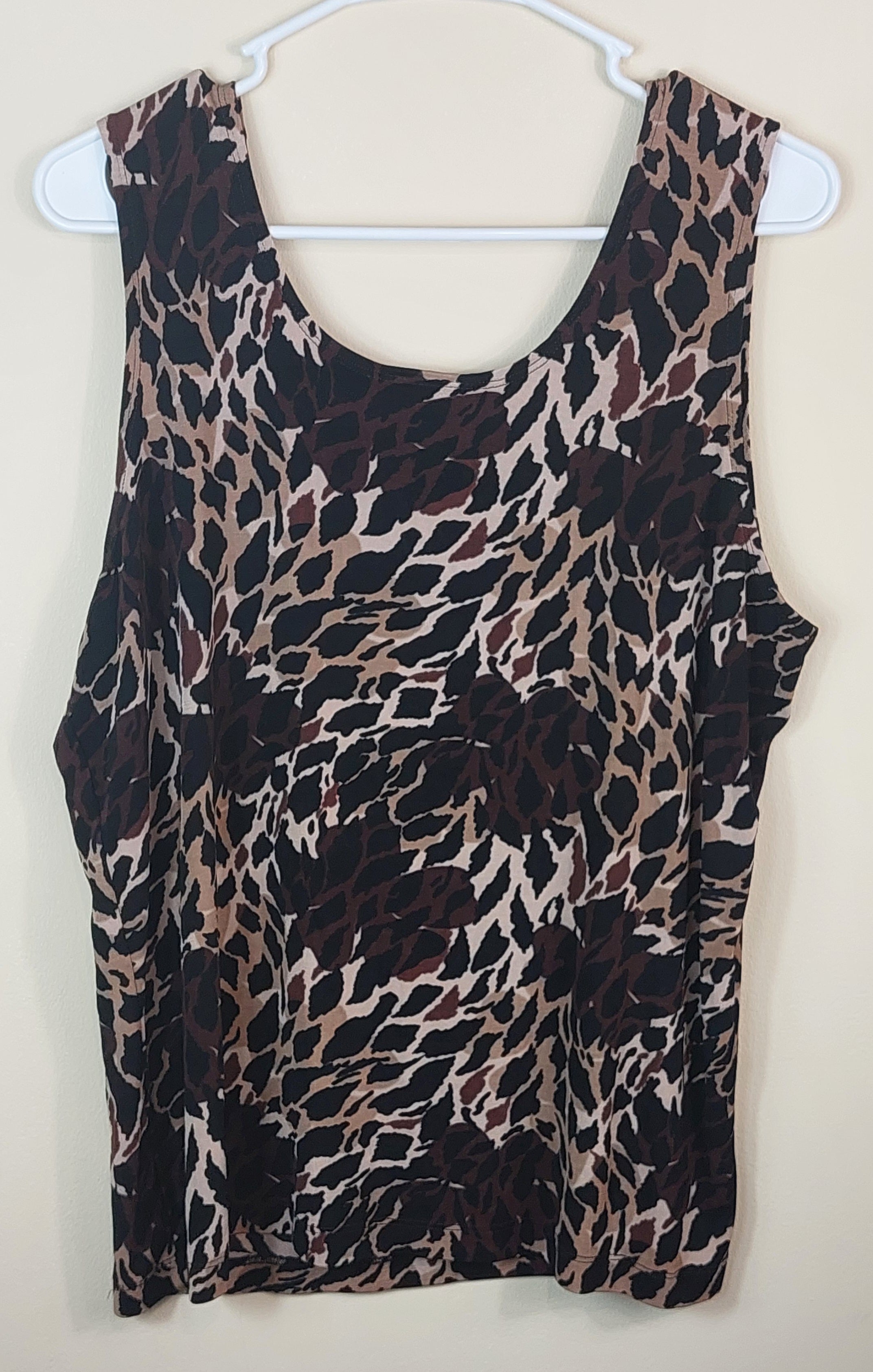2 03 Chicos Tank Animal inspired print Shades of Brown and Black Size 3