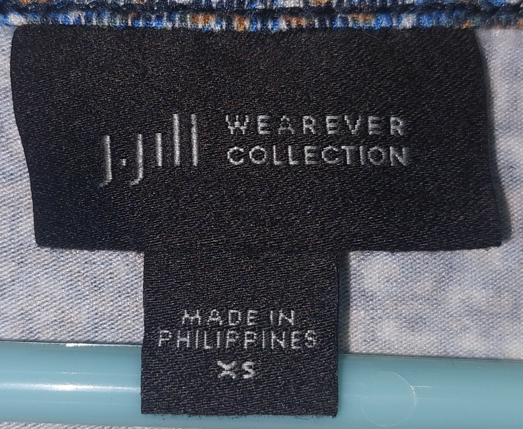 7 27 J Jill XS Blue Paisley Wearever Sleeveless Tunic