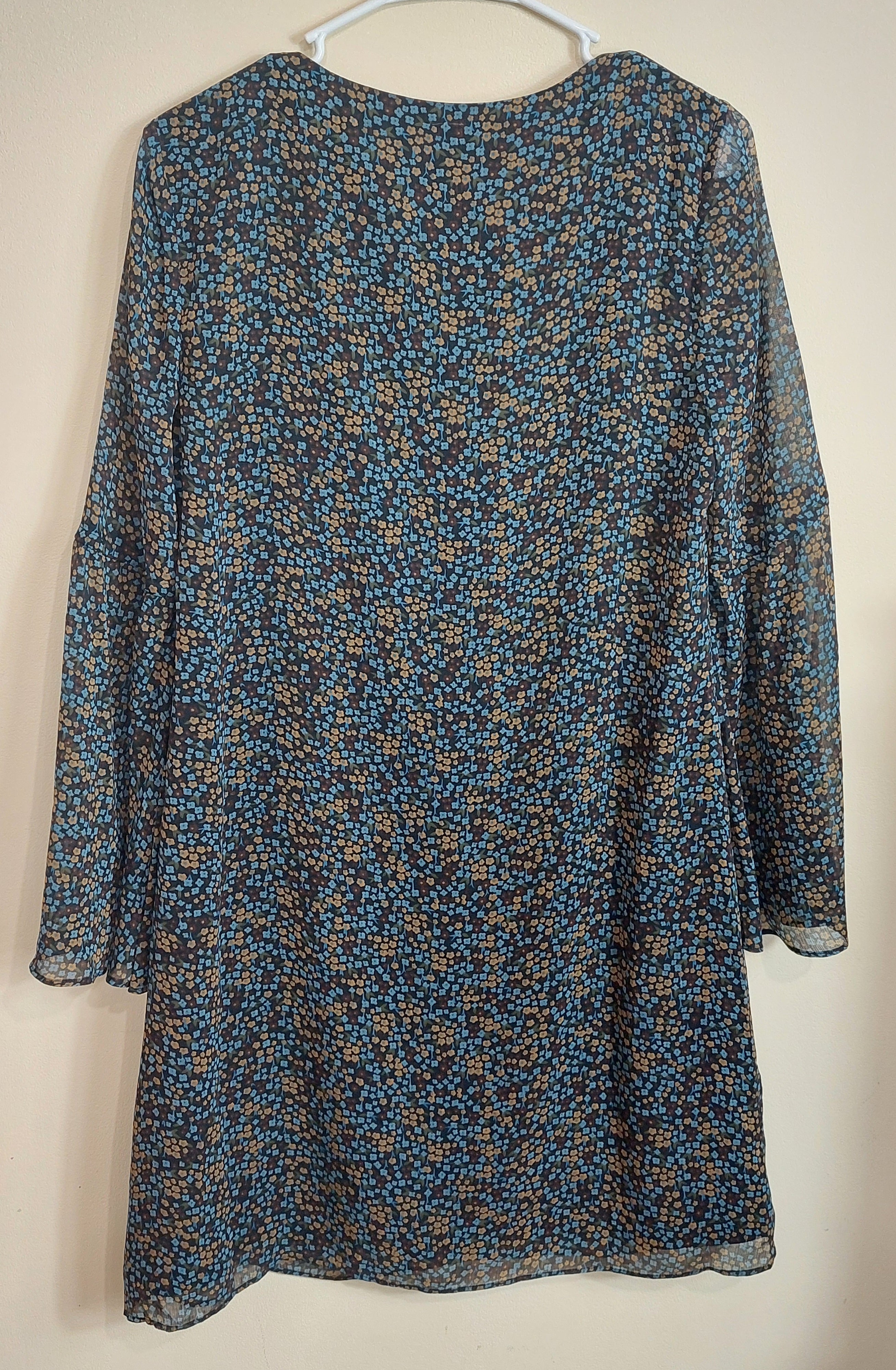 3 49 Cabi Small Sheer Floral Shift Dress Blue Brown Bell Sleeve