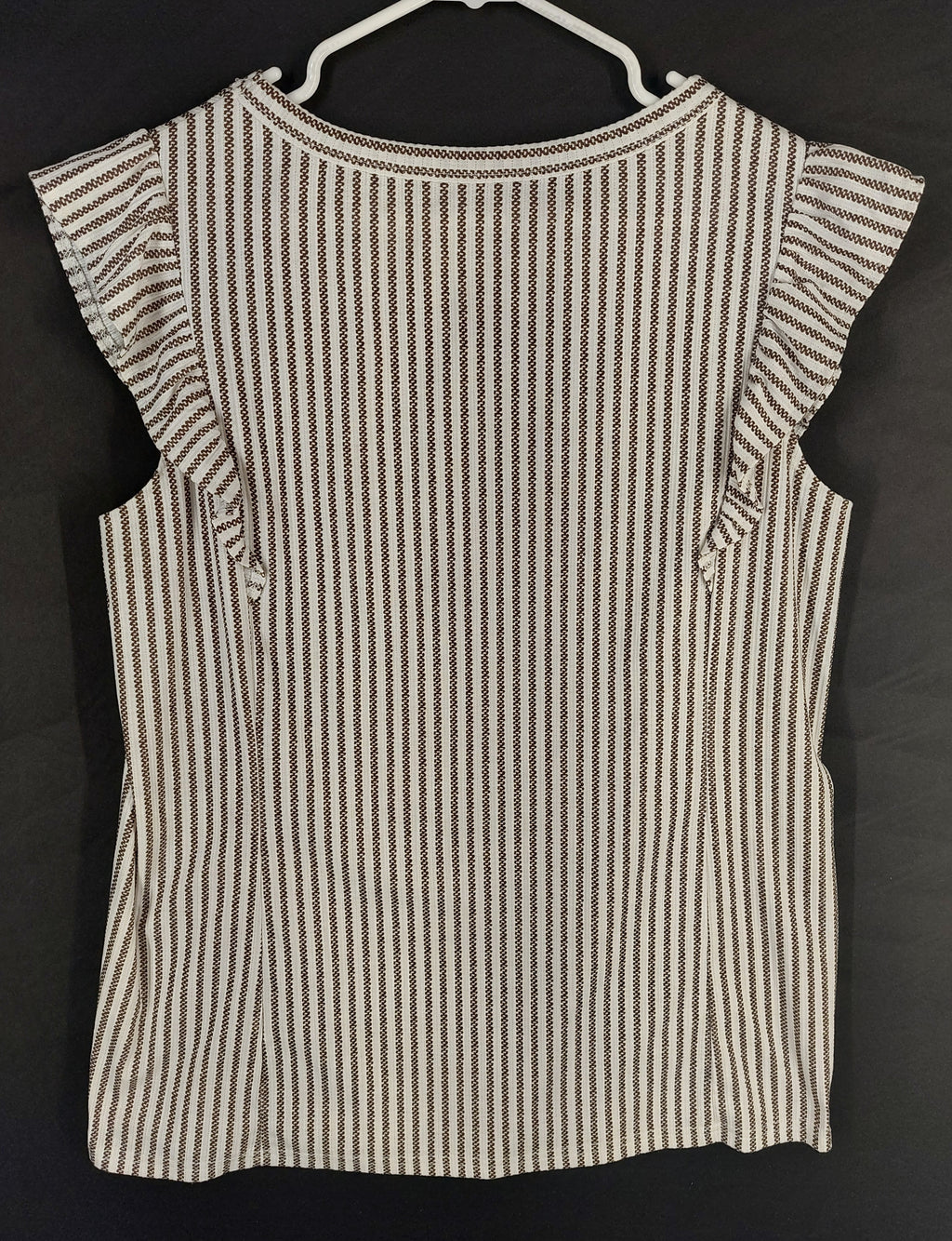8-29 Unbranded Striped Flutter Sleeve Top Size XL Cream Brown Stretch Blouse