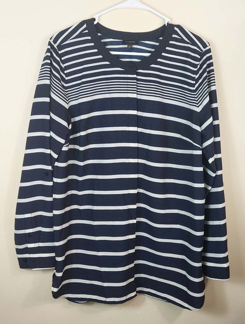 2 25 Talbots Blouse Horz stripes black white Size Large
