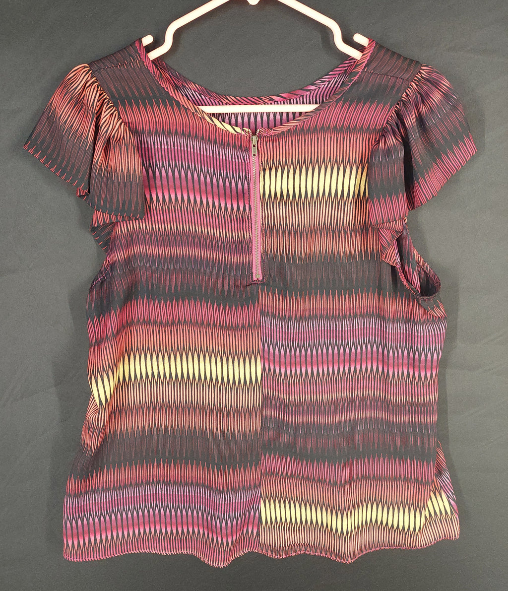 8-30 Worthington Size L Flutter Sleeve Multicolor Geometric Print Blouse Top