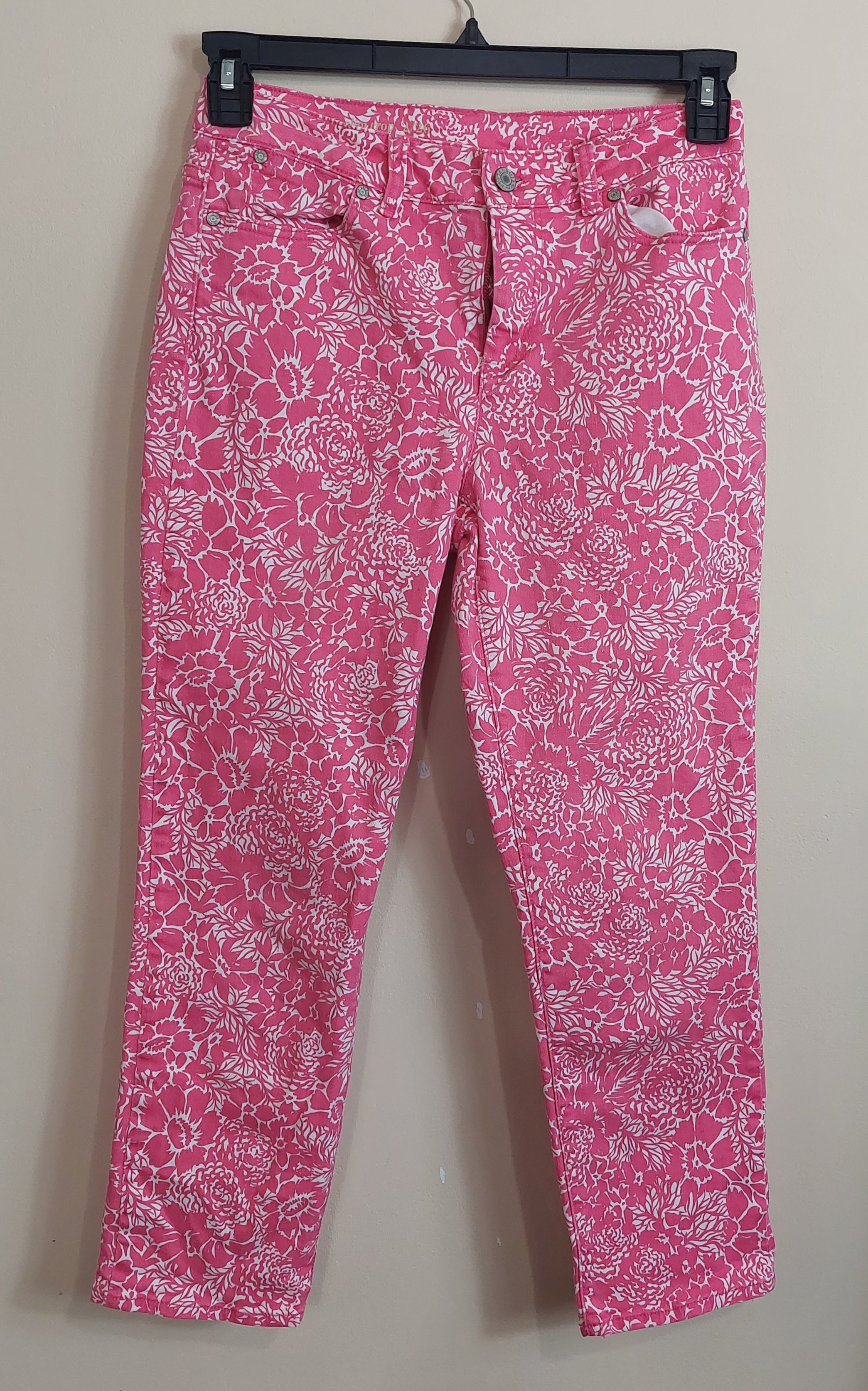 3 48 Talbots Size 2 26 Curvy Slim Crop Pants Pink White Floral Print Stretch Cotton Spring Statement Piece