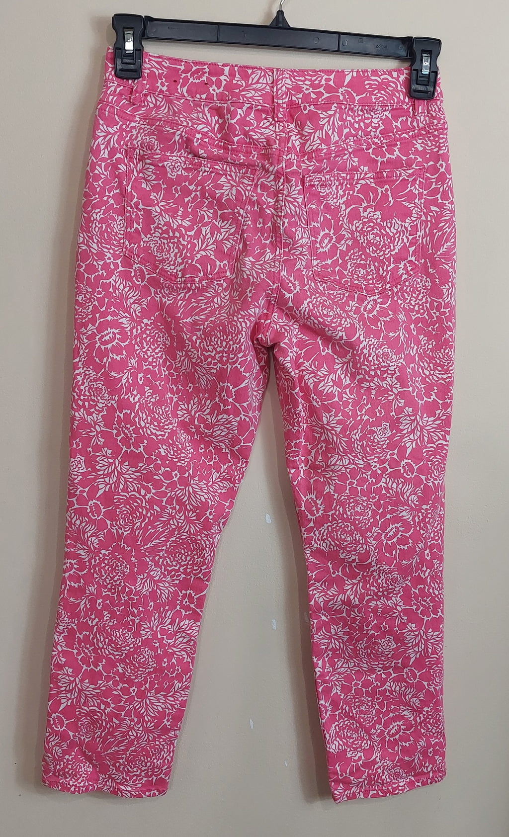 3 48 Talbots Size 2 26 Curvy Slim Crop Pants Pink White Floral Print Stretch Cotton Spring Statement Piece