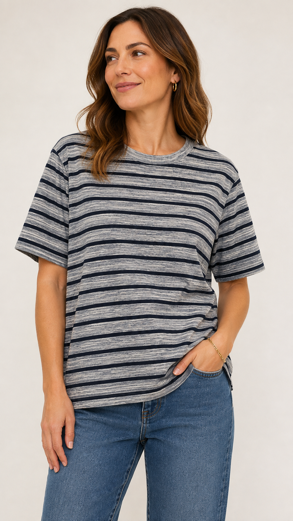 9-31 St. John’s Bay Men’s Large Navy Gray Striped Short Sleeve Crew Neck T-Shirt