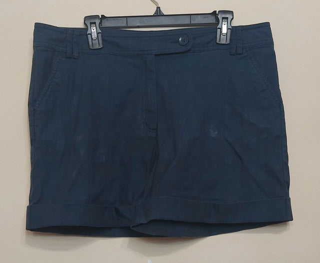 4 32 Talbots 16 Navy Stretch Cuffed Shorts