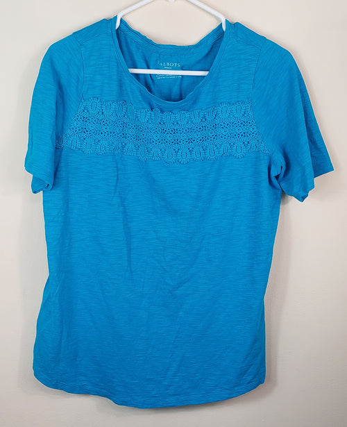 2 18 Talbots Lace trim Tee Blue Size 16-18