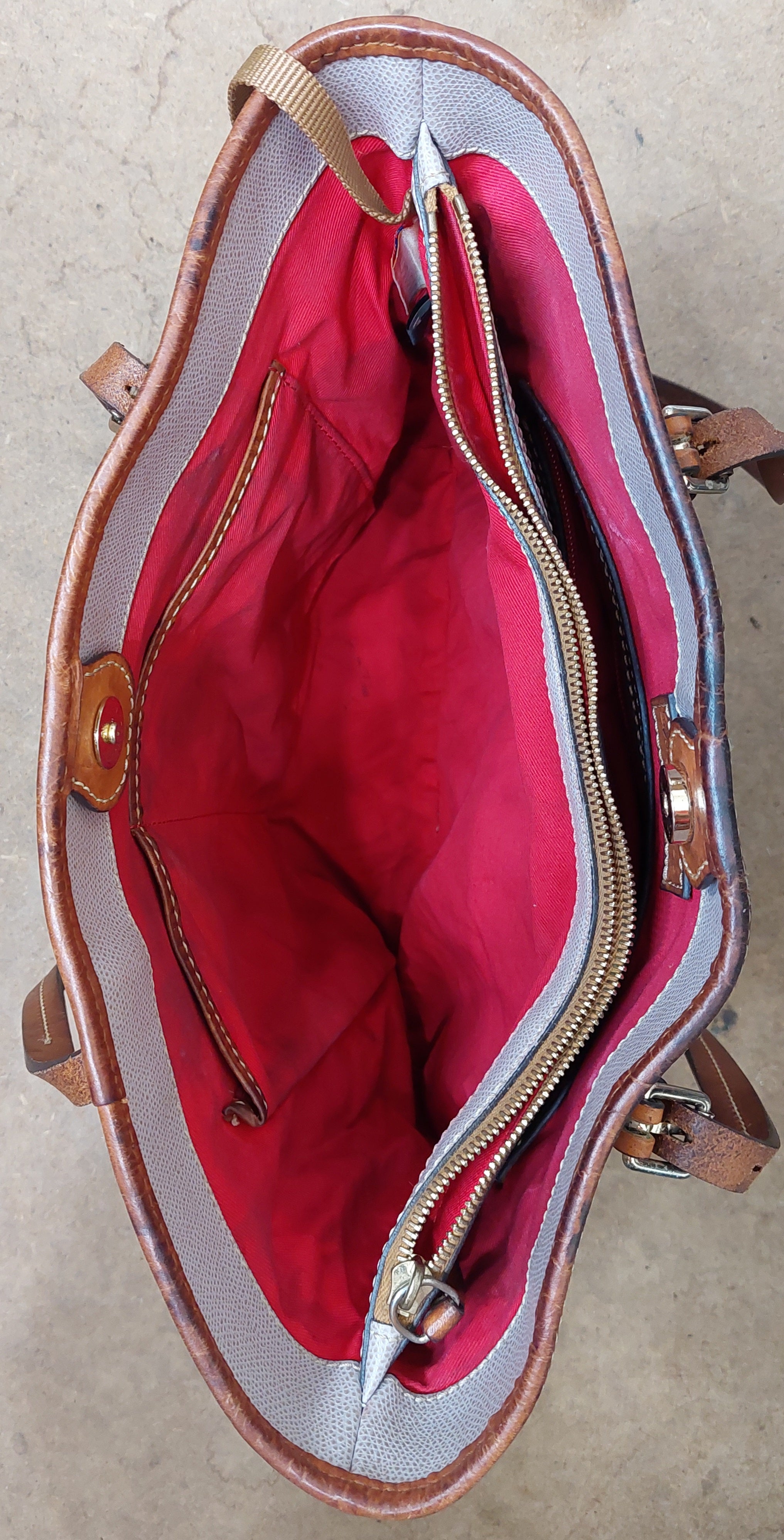 7 33 Dooney Bourke Gray Leather Large Tote Bag