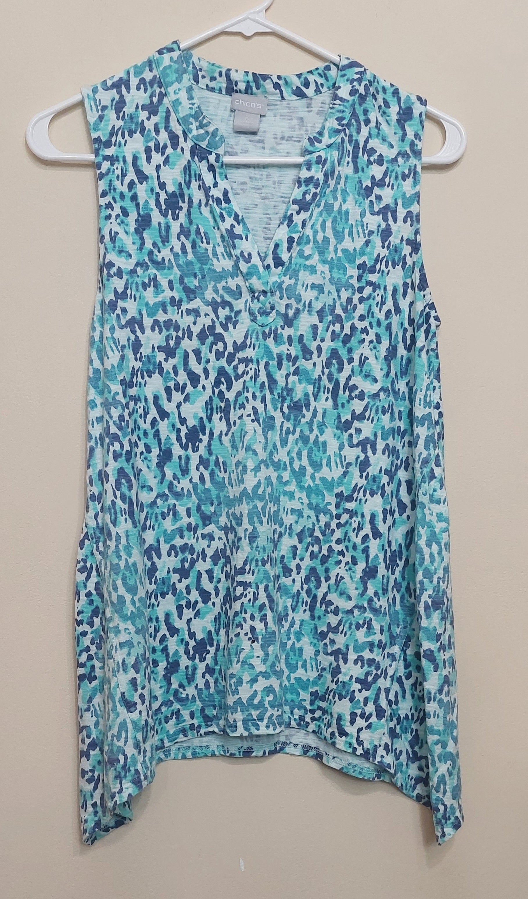 4 14 Chicos 0 Sleeveless Tunic Top Aqua Blue Animal Print