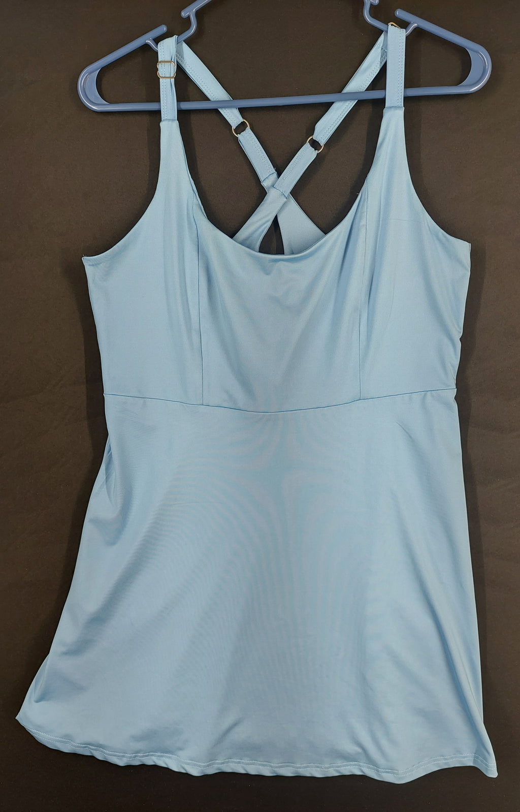 8-35 Livi Active Size L Blue Strappy Back Tank Top Built In Bra Athletic