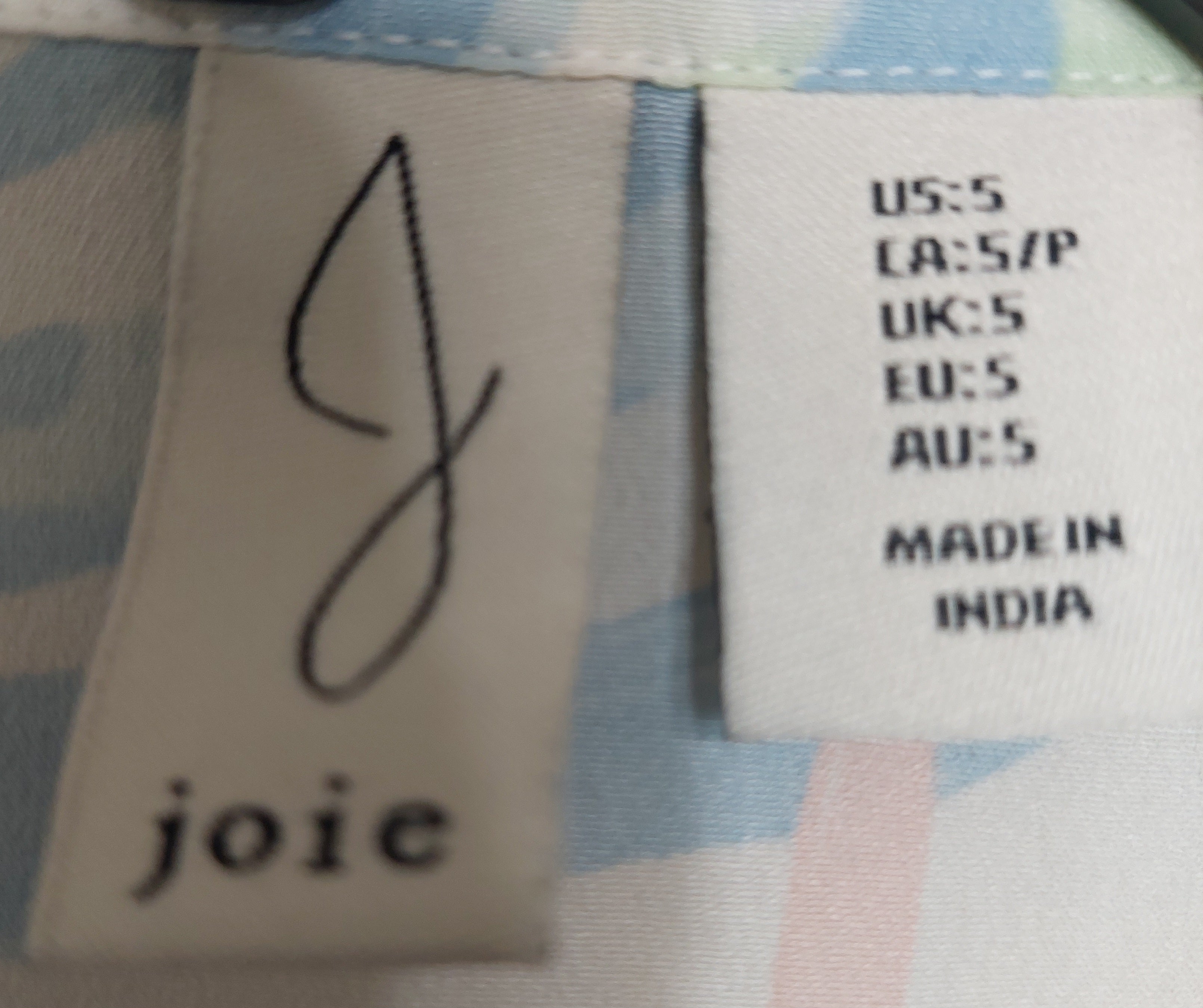 6 36 Joie Pajama Style Tropical Print Button Front Blouse Size S