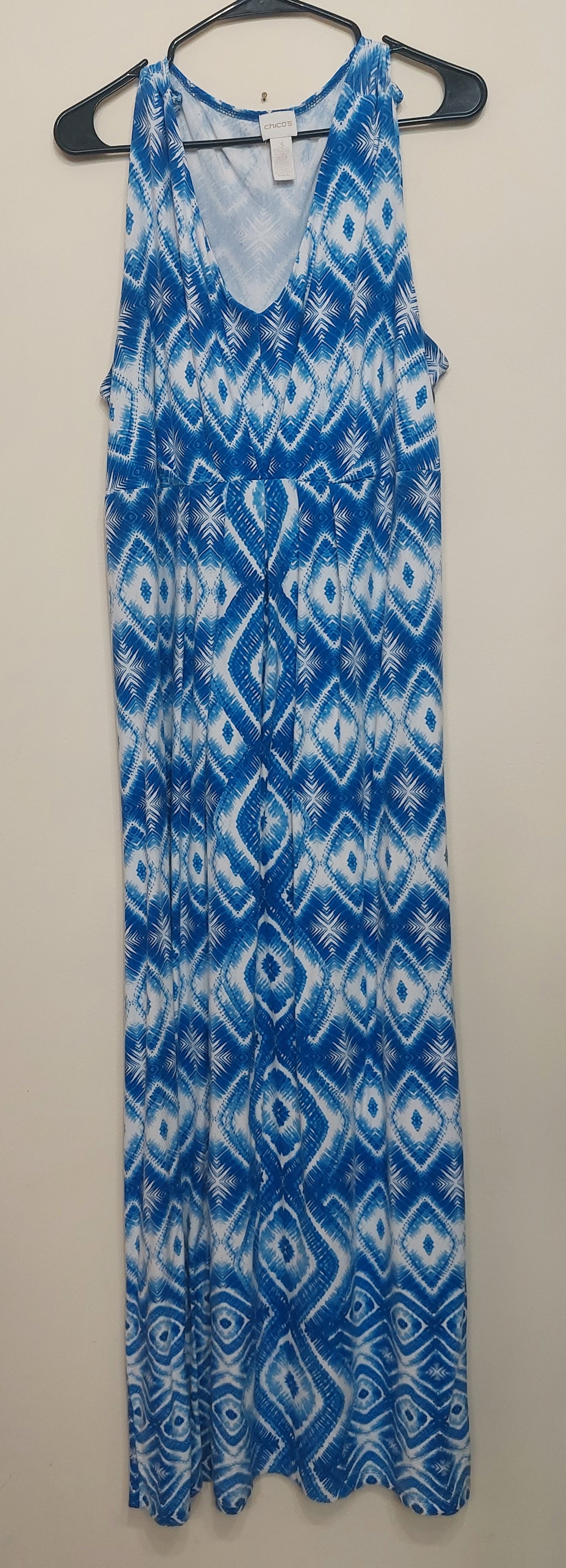 4 41 Chicos 3 Blue White Geometric Print Maxi Dress