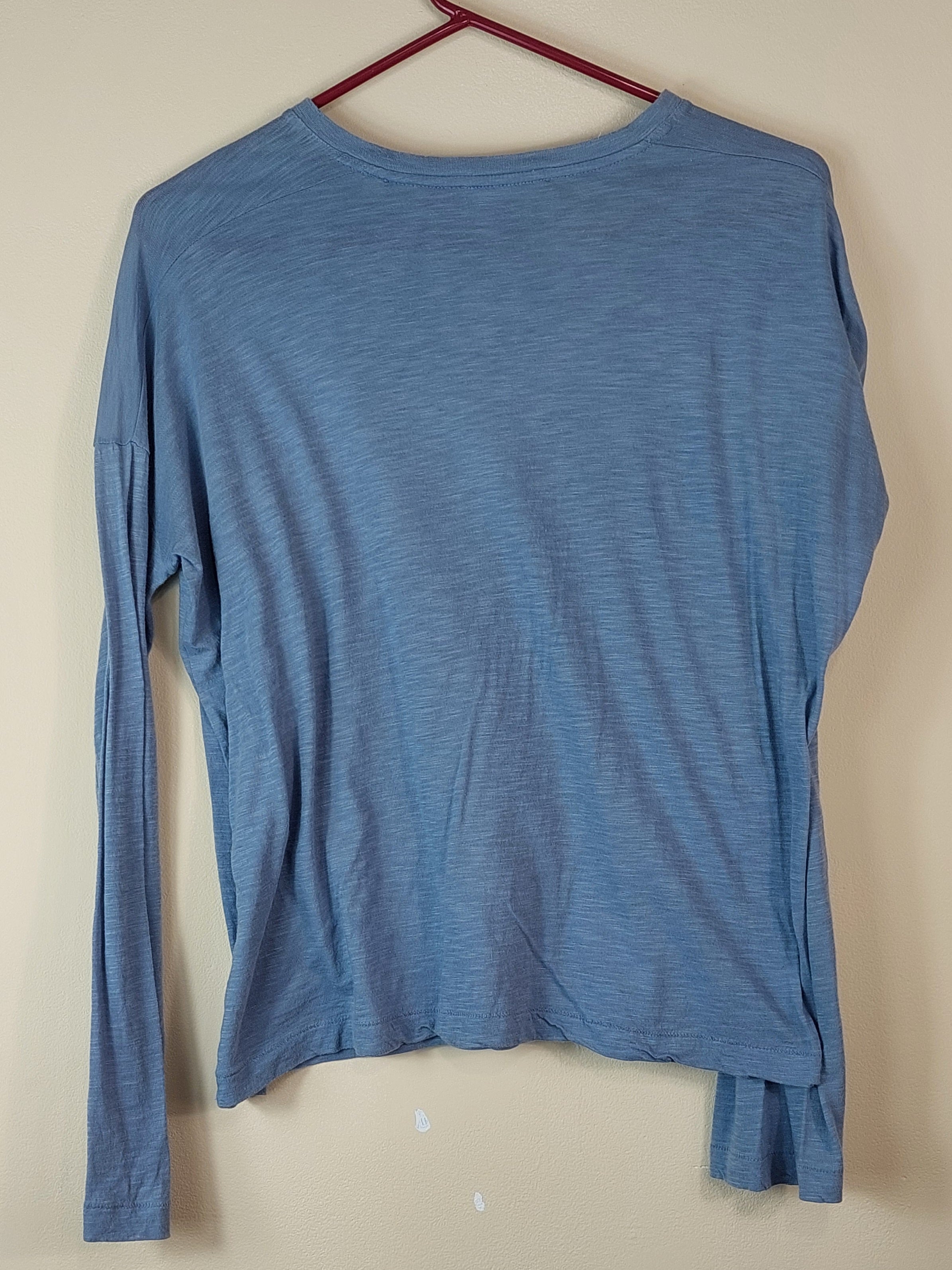 1 42 Vince Blue Light Weight Long Sleeve Top Size XS