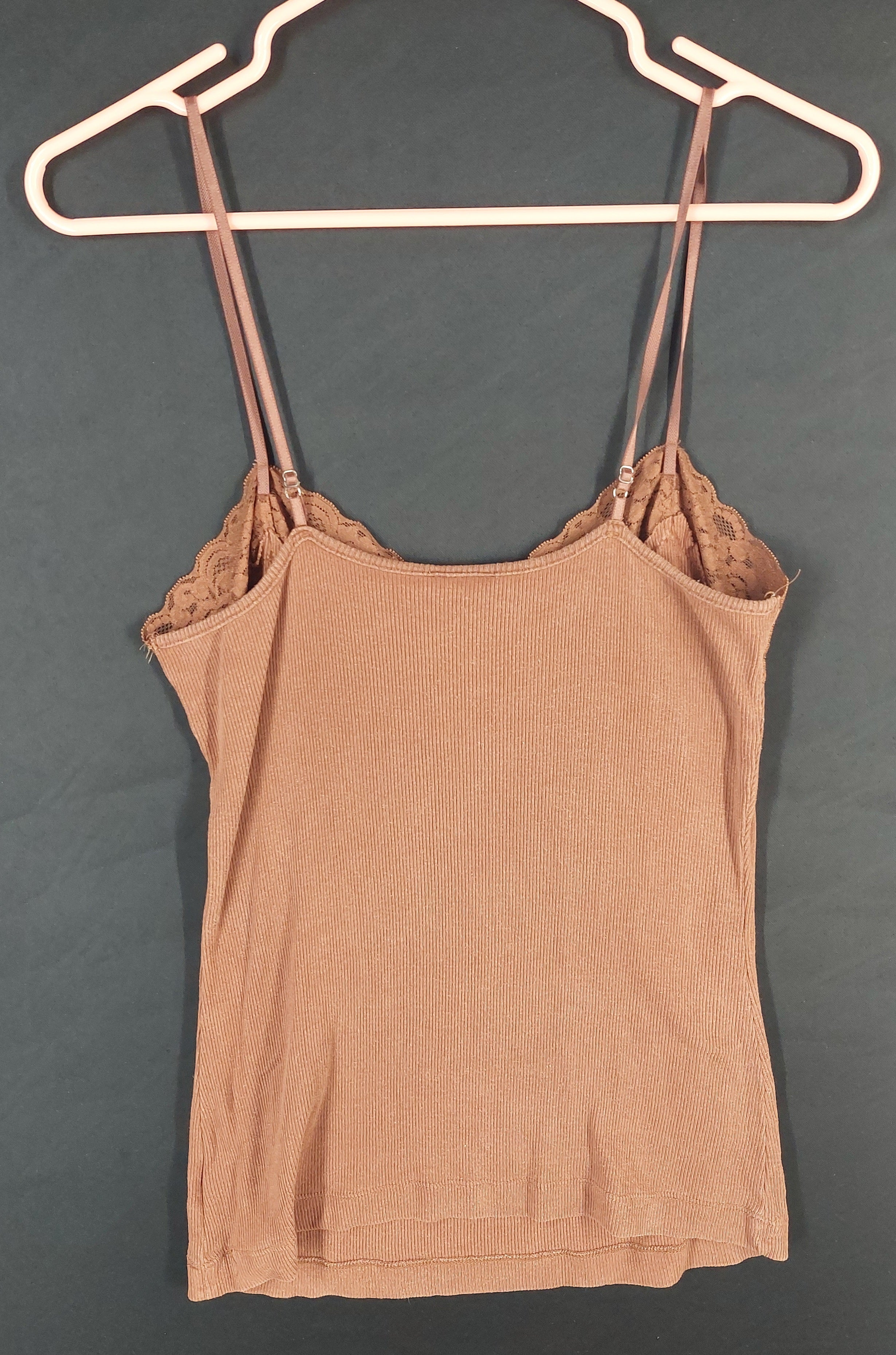 8-37 Worthington Size M Brown Lace Trim Stretch Ribbed Cami Tank Top Adjustable Strap