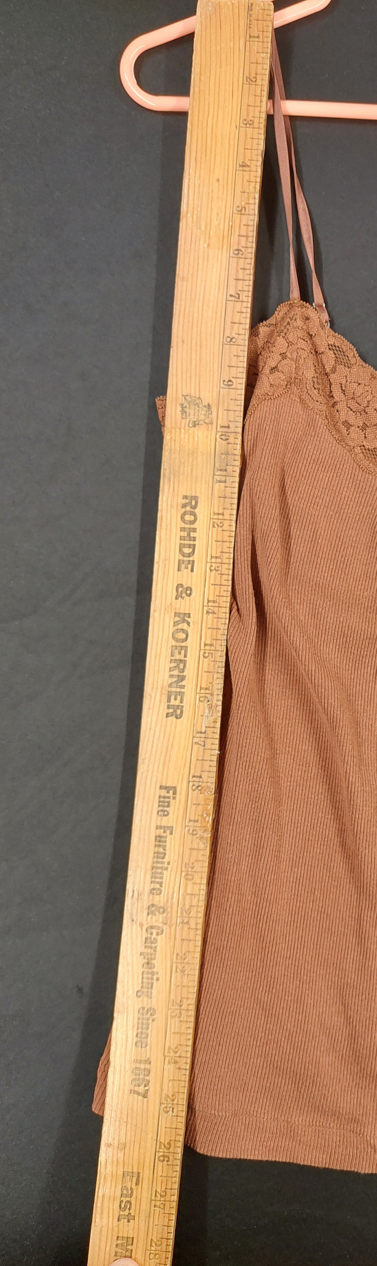 8-37 Worthington Size M Brown Lace Trim Stretch Ribbed Cami Tank Top Adjustable Strap