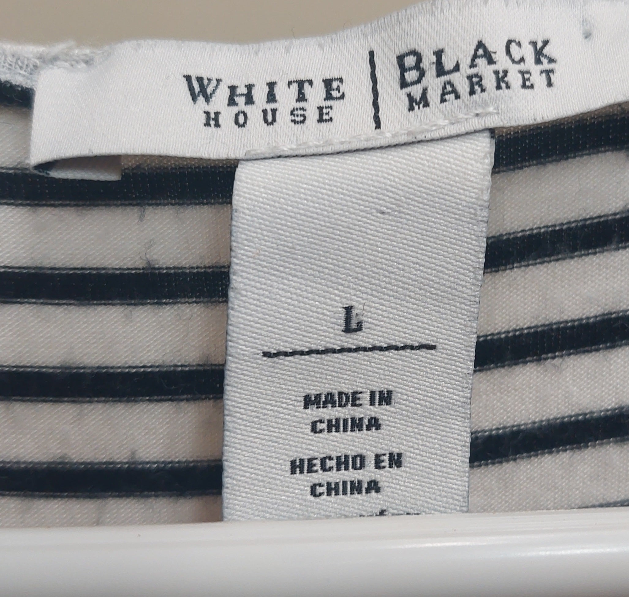 4 23 WHBM White House Black Market Large Striped Sleeveless Top White Black