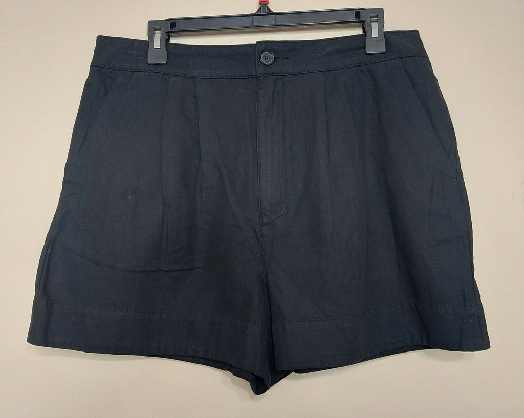 7 38 Joie Medium Black Linen Blend Shorts