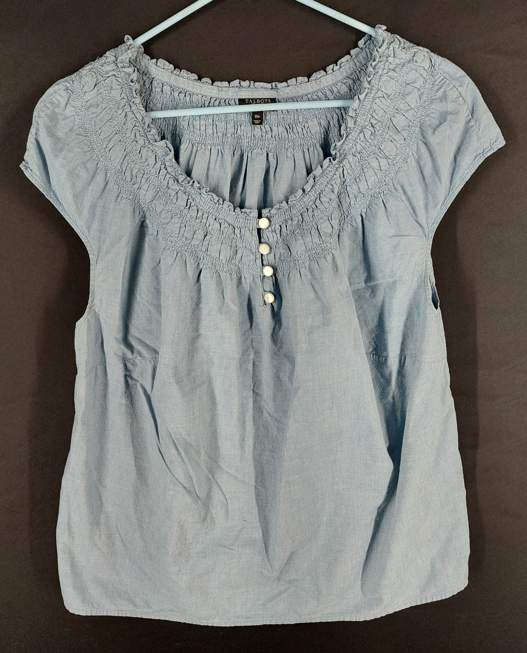 9-38 Talbots Woman Petites 1XP Blue Chambray Cotton Smocked Button Blouse Top