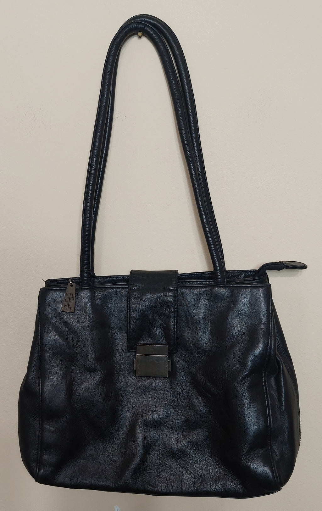5 39 Pelle Studio Black Leather Shoulder Tote Bag