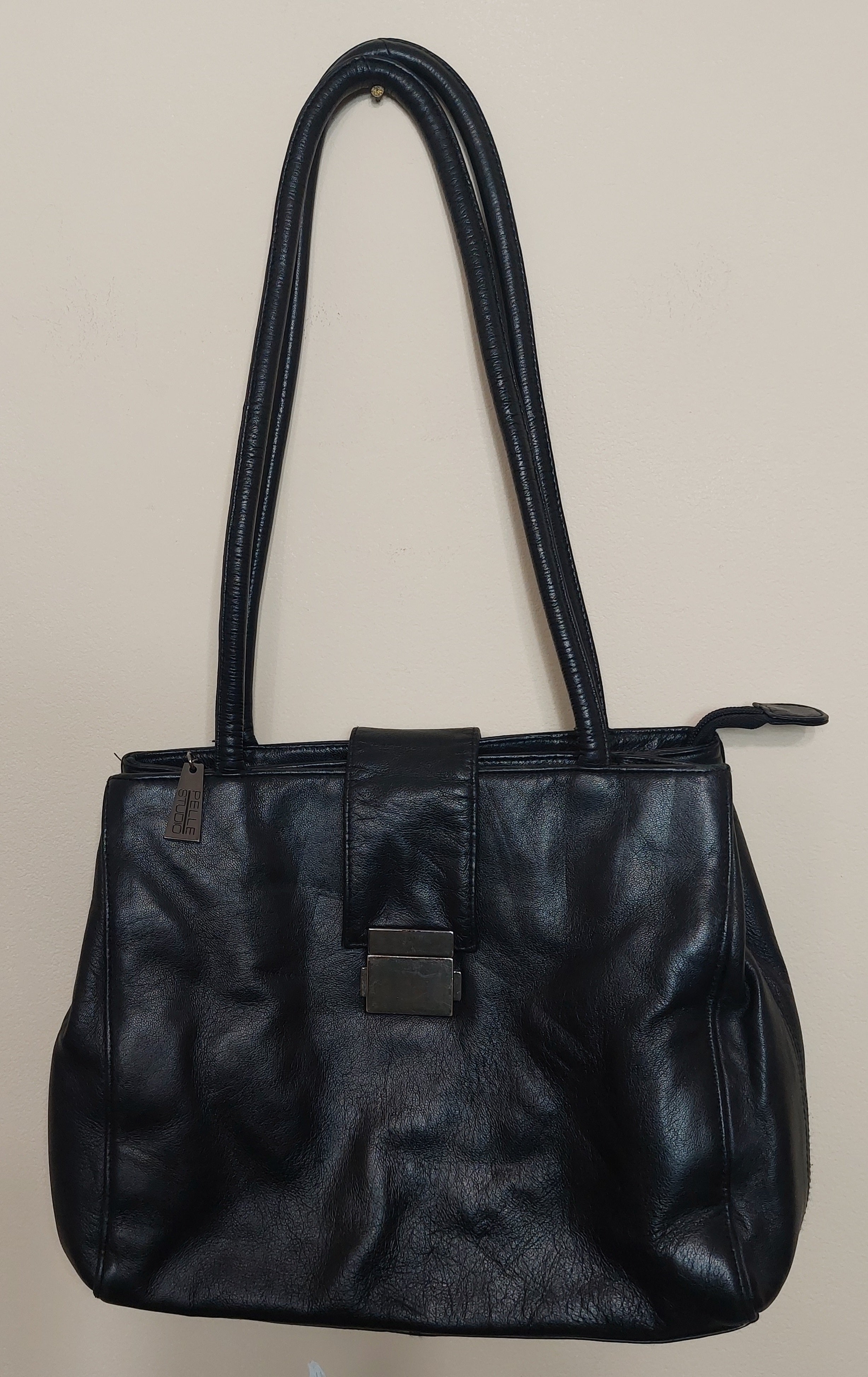 5 39 Pelle Studio Black Leather Shoulder Tote Bag