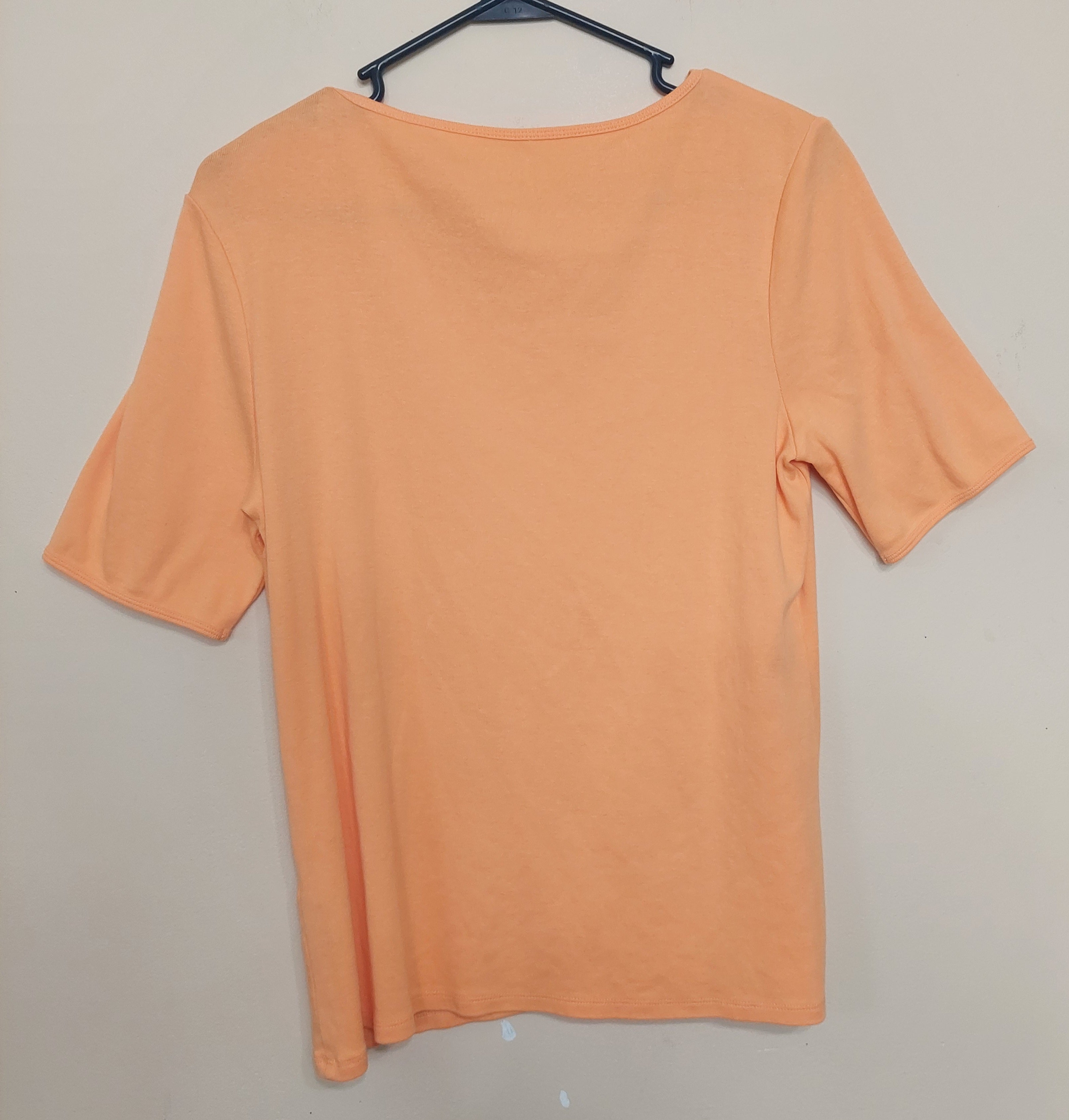 8 03 Chico's Ultimate Tee Orange V Neck Short Sleeve Top Women's Size 1 Medium