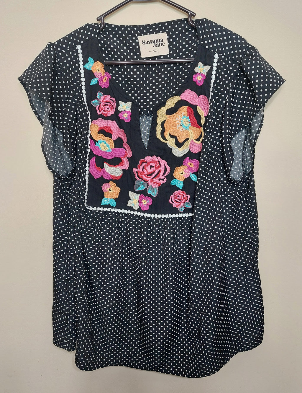 5 04 Savanna Jane Women's Blouse Plus 1X Boho Embroidere Polka Dot Cap Sleeve