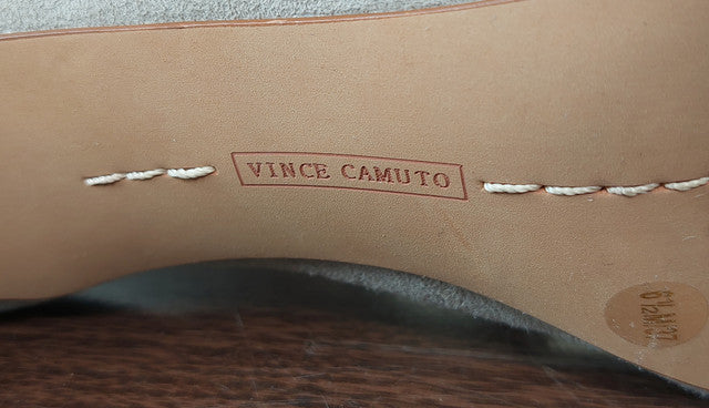 1 46 Vince Camuto Stiletto Heel Suede Shootie Size 6.5 M