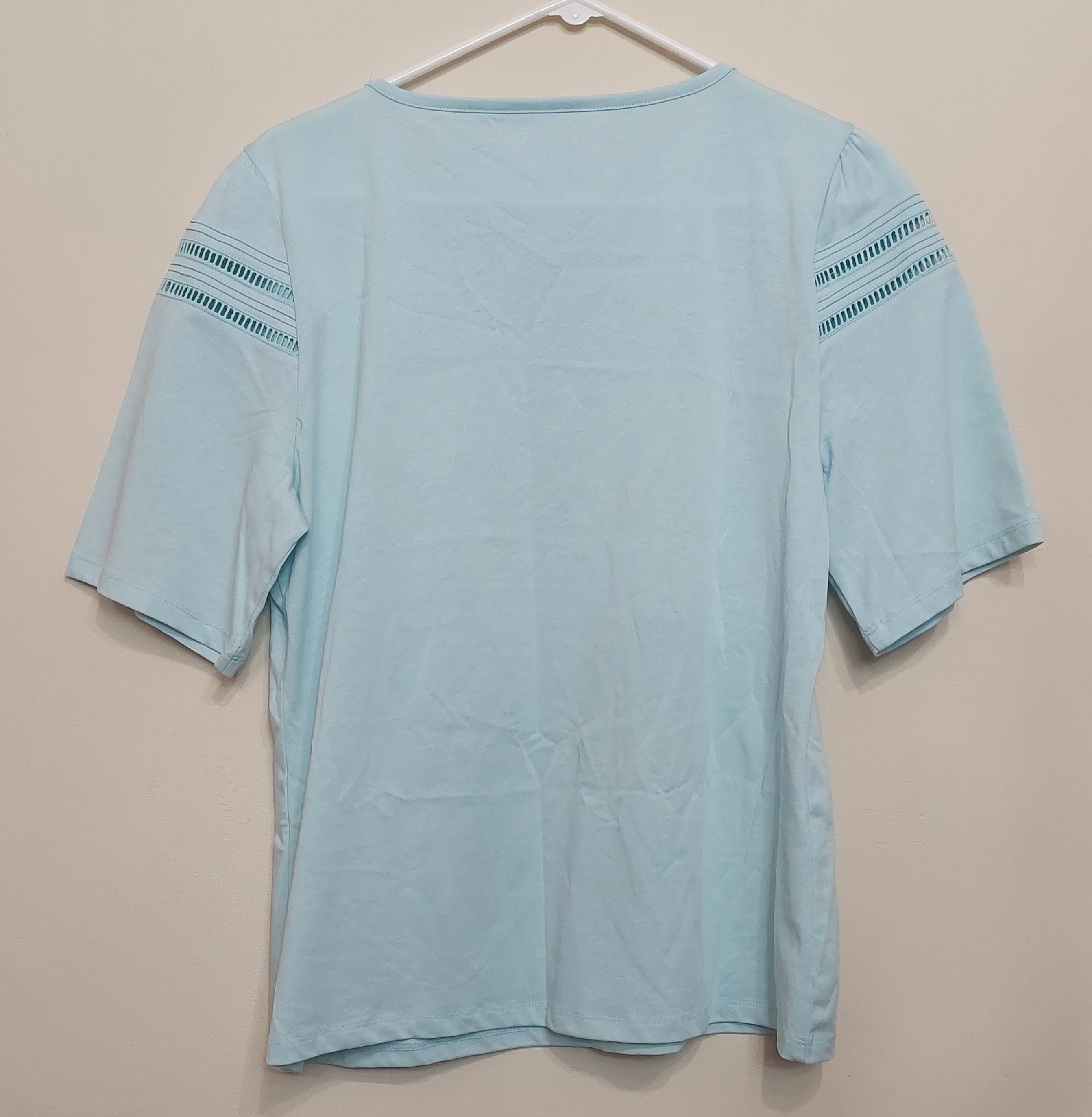 4 11 Talbots Large Light Blue Cotton Top Eyelet Trim Short Sleeve