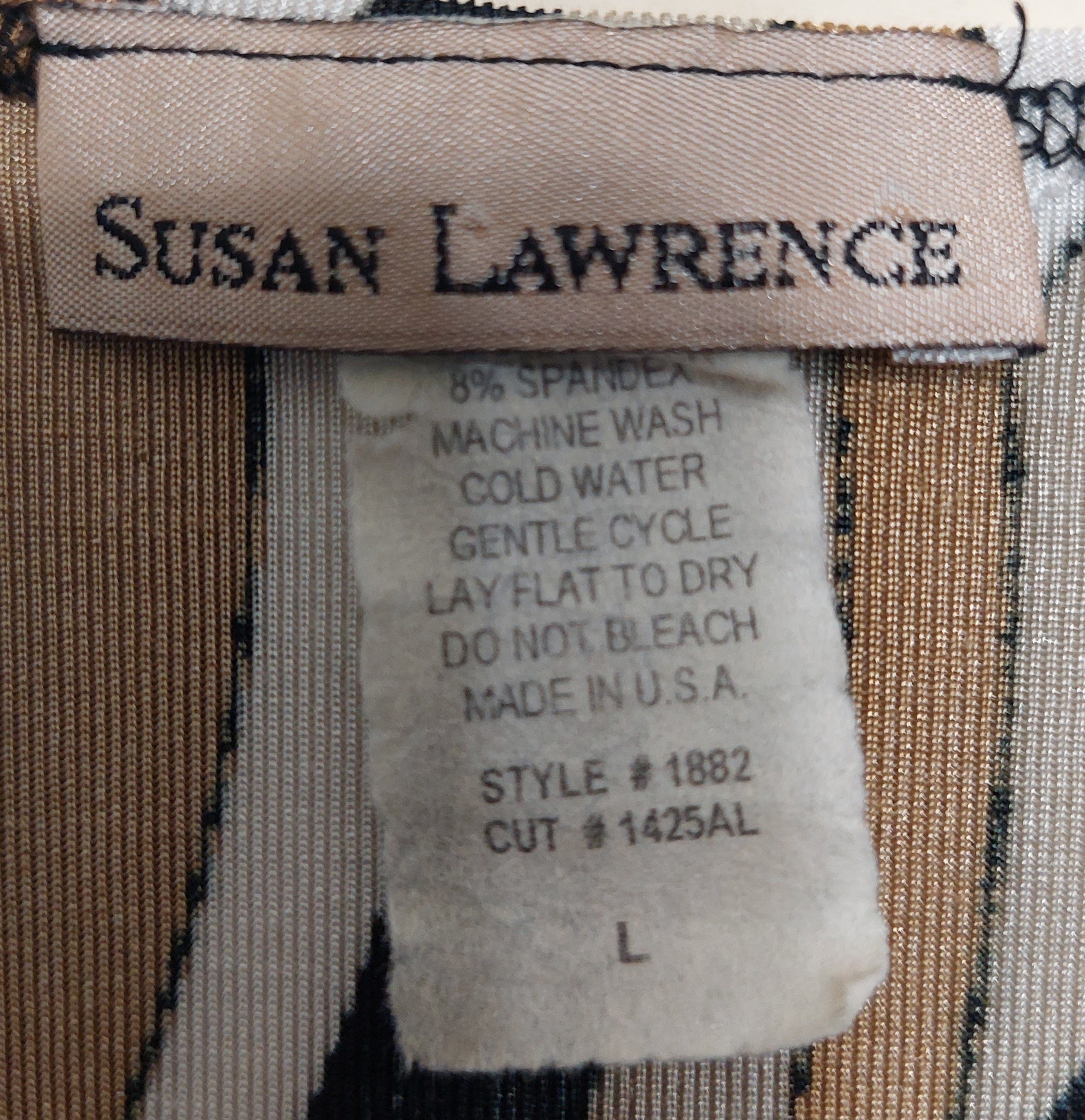 7 41 Susan Lawrence Large Retro Swirl Print Top